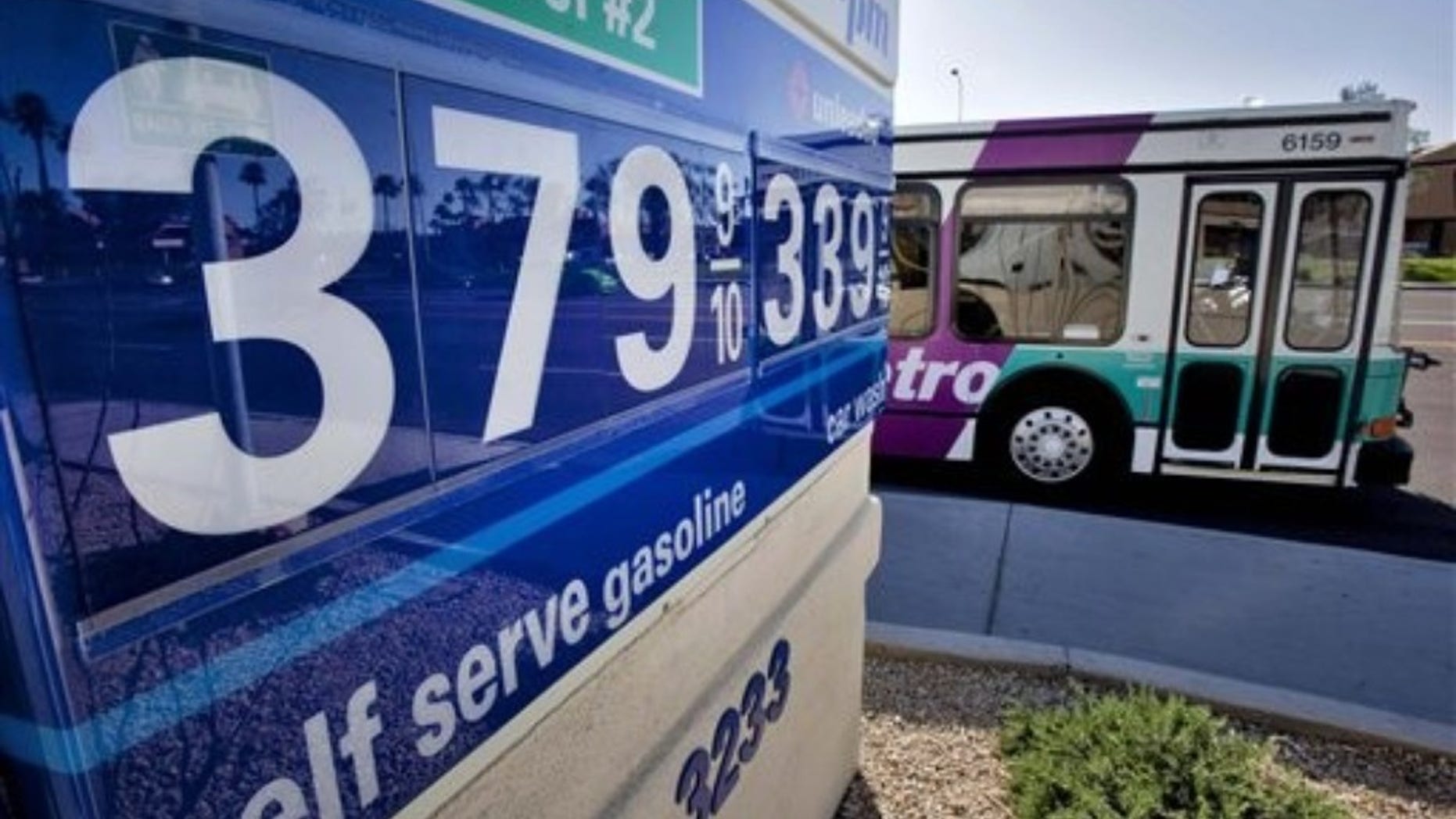 March 8, 2011 Tempe, Ariz.: As gas prices rise, the White House is forced to contemplate tapping the nation's reserves