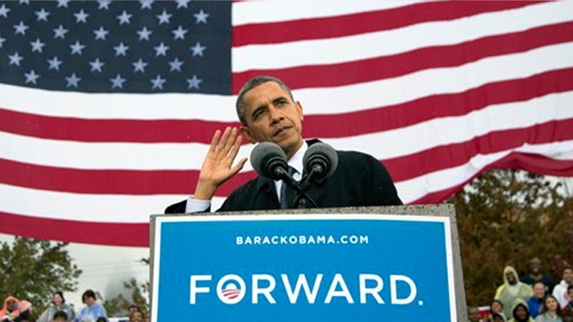 El presidente Barack Obama habla durante un acto de campaña en la Universidad Estatal de Cleveland, el viernes 5 de octubre de 2012, en Cleveland. (Foto AP/Carolyn Kaster)