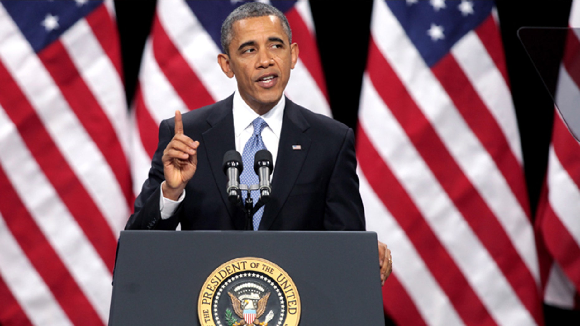 LAS VEGAS, NV - JANUARY 29: U.S. President Barack Obama delivers his address on immigration reform at Del Sol High School on January 29, 2013 in Las Vegas, Nevada. Obama commended Congress for their bipartisanship efforts in fixing illegal immigration policies. (Photo by John Gurzinski/Getty Images)