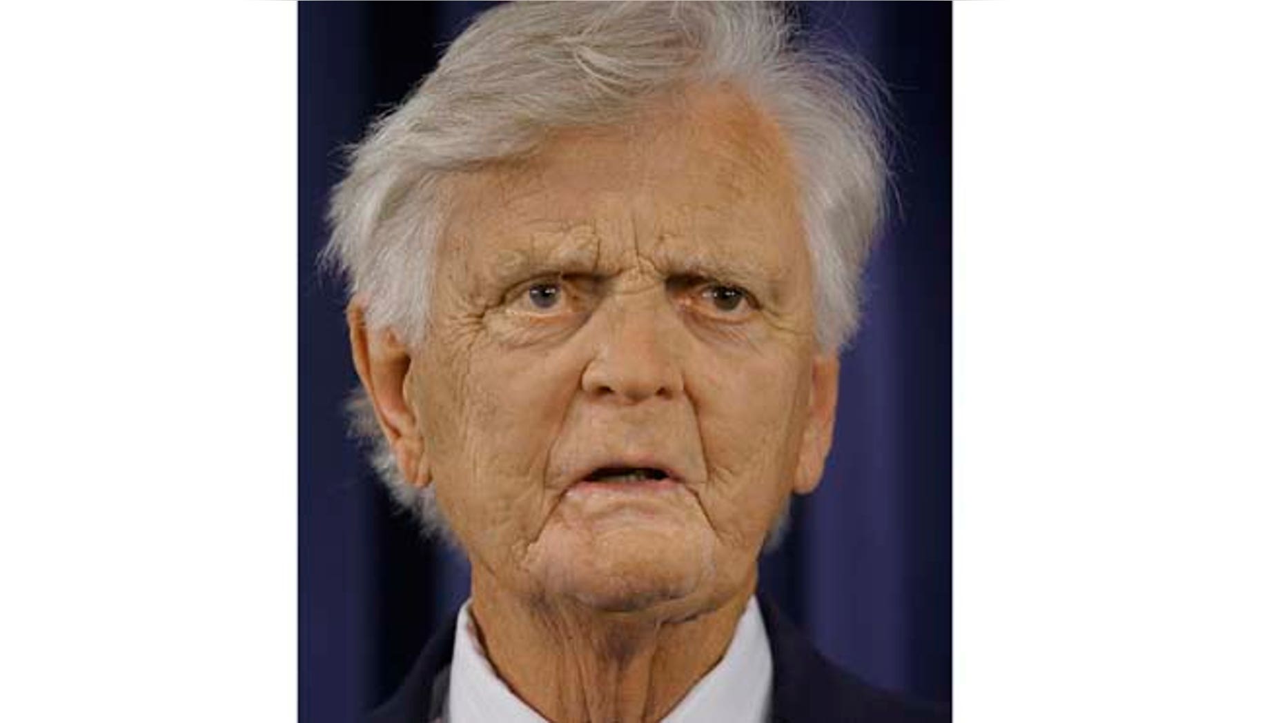 June 11, 2007: In this file photo, former Illinois Gov. Dan Walker speaks to reporters at the Illinois State Capitol in Springfield, Ill.