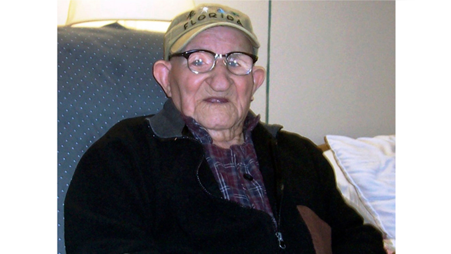 This photo provided by Guinness World Records shows 112 year-old Salustiano Sanchez-Blazquez.