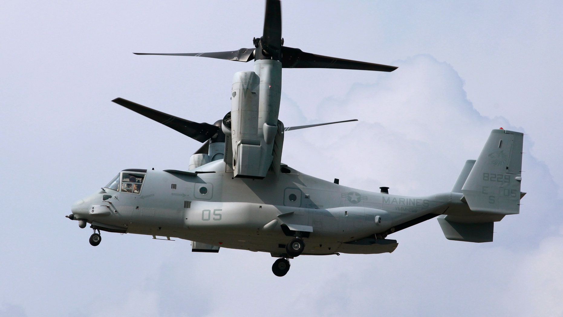 August 3, 2012: An MV-22 (Osprey) aircraft arrives for a test flight with the Japanese delegation at the Pentagon landing field in Washington.