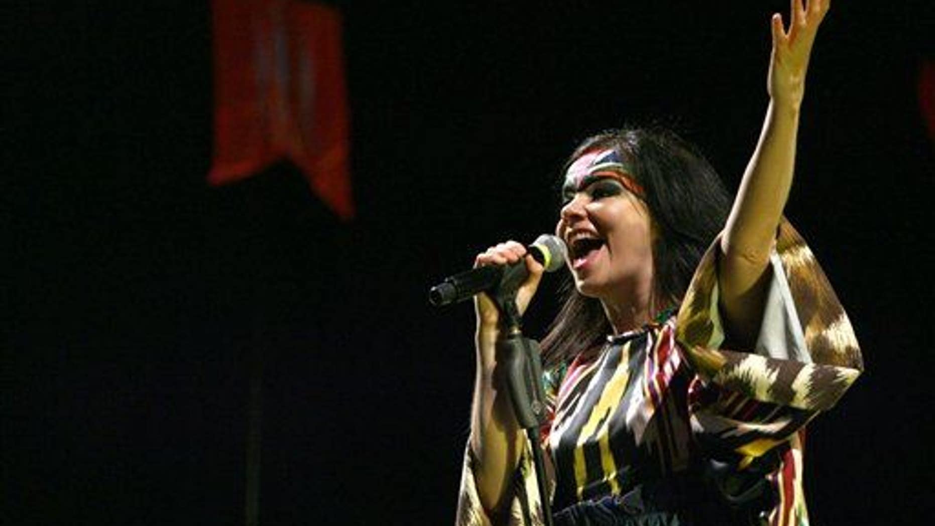 Bjork performs in Shanghai.