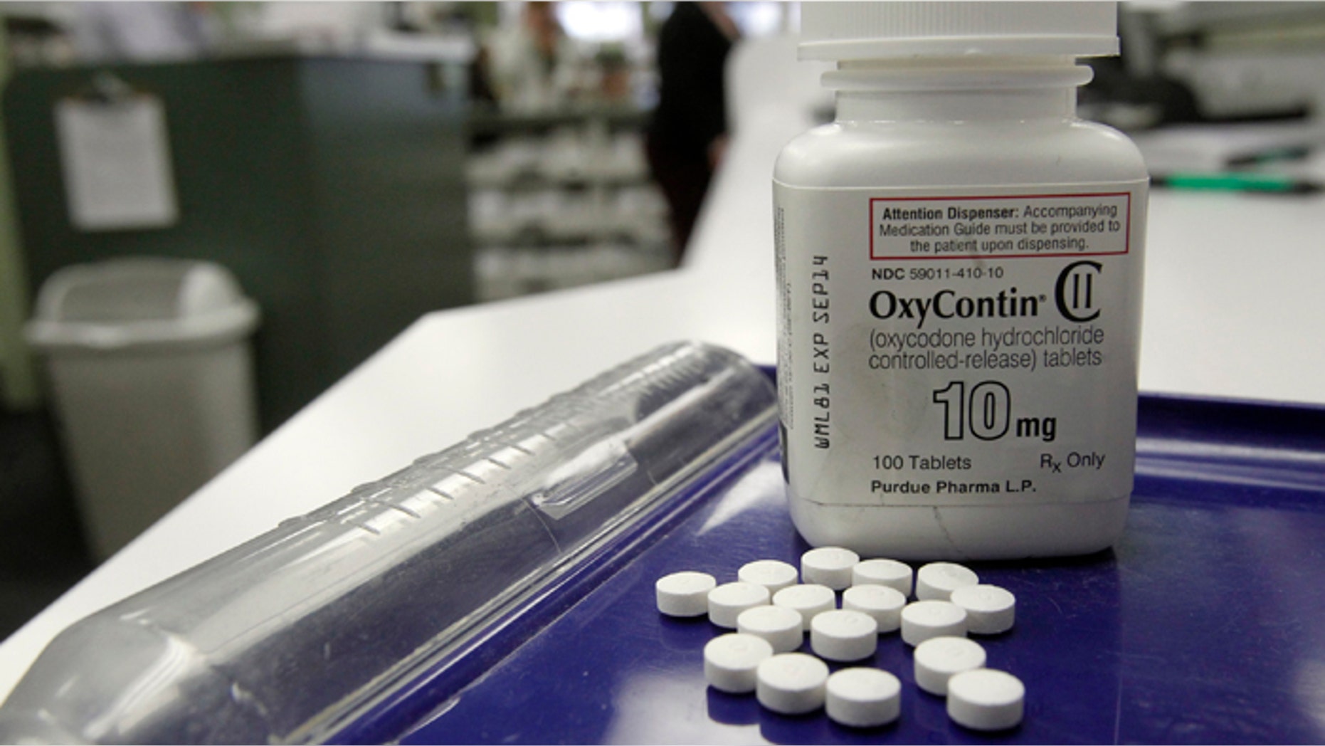 Drug overdose deaths rose for the 11th straight year, federal data show, and most of them were accidents involving addictive painkillers despite growing attention to risks from these medicines.