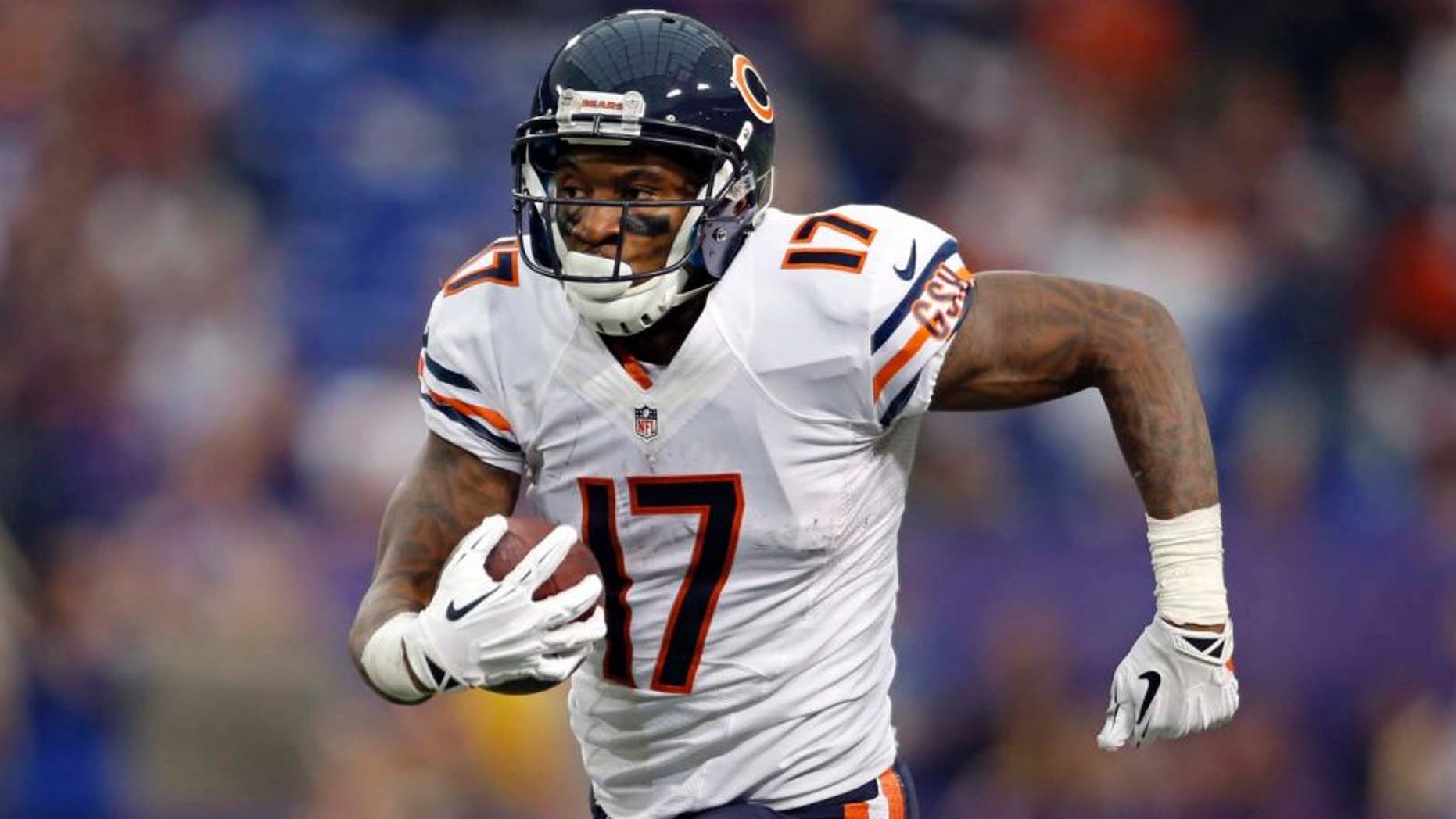 Dec 1, 2013; Minneapolis, MN, USA; Chicago Bears wide receiver Alshon Jeffery (17) catches a pass against the Minnesota Vikings for an 80 yard touchdown catch in the third quarter at Mall of America Field at H.H.H. Metrodome. Vikings win 23-20 in overtime.