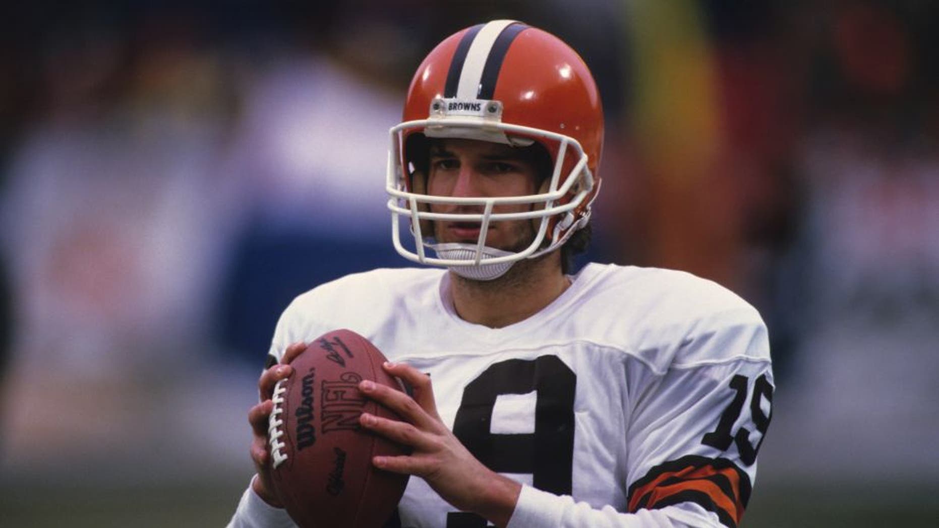CLEVELAND - 1985: Quarterback Bernie Kosar of the Cleveland Browns looks on from the field before a National Football League game at Municipal Stadium circa 1985 in Cleveland, Ohio. (Photo by George Gojkovich/Getty Images) *** Local Caption *** Bernie Kosar;