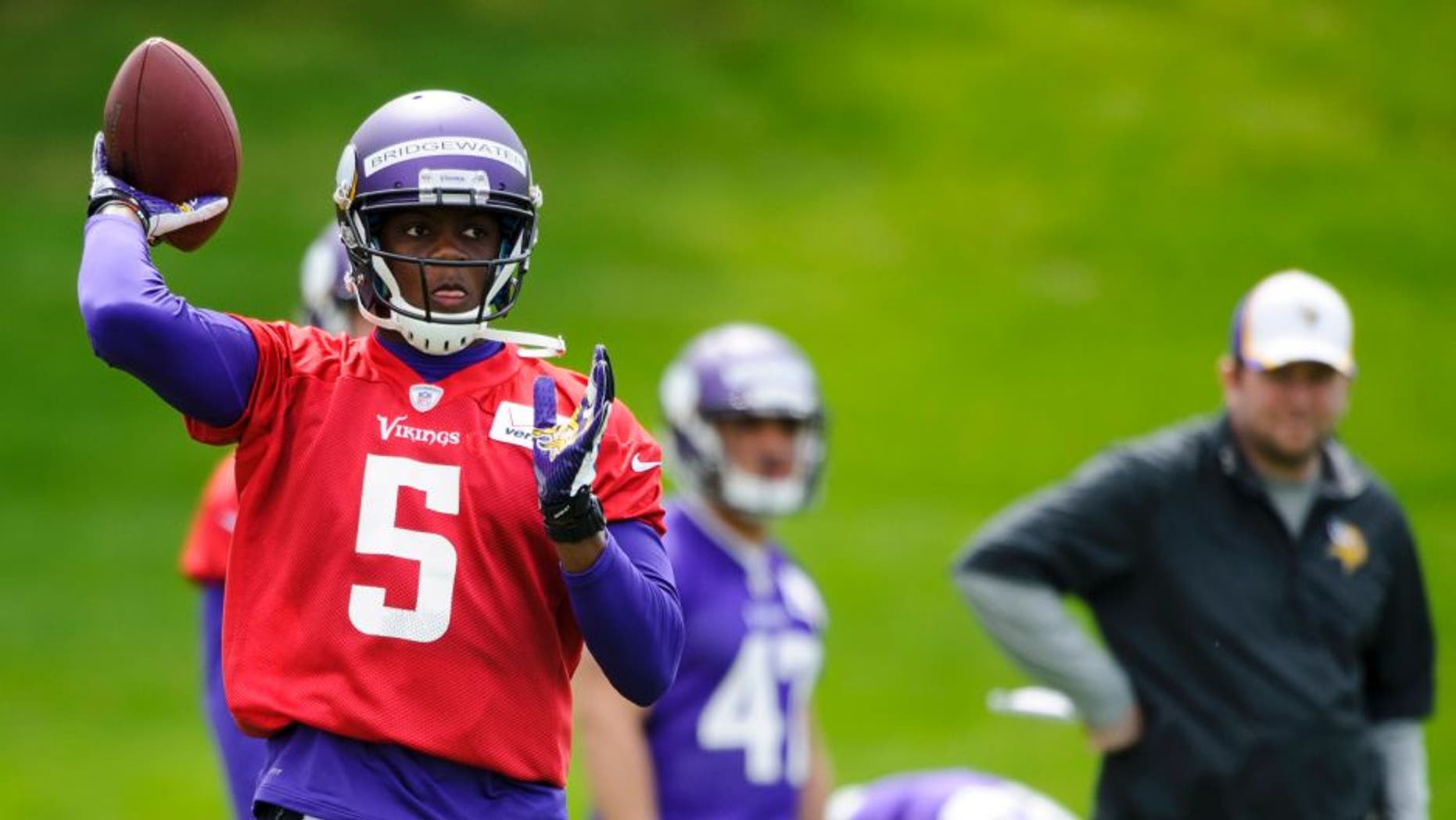 EDEN PRAIRIE, MN - MAY 16: Teddy Bridgewater #5 of the Minnesota Vikings runs a drill during rookie minicamp on May 16, 2014 at Winter Park in Eden Prairie, Minnesota. (Photo by Hannah Foslien/Getty Images)