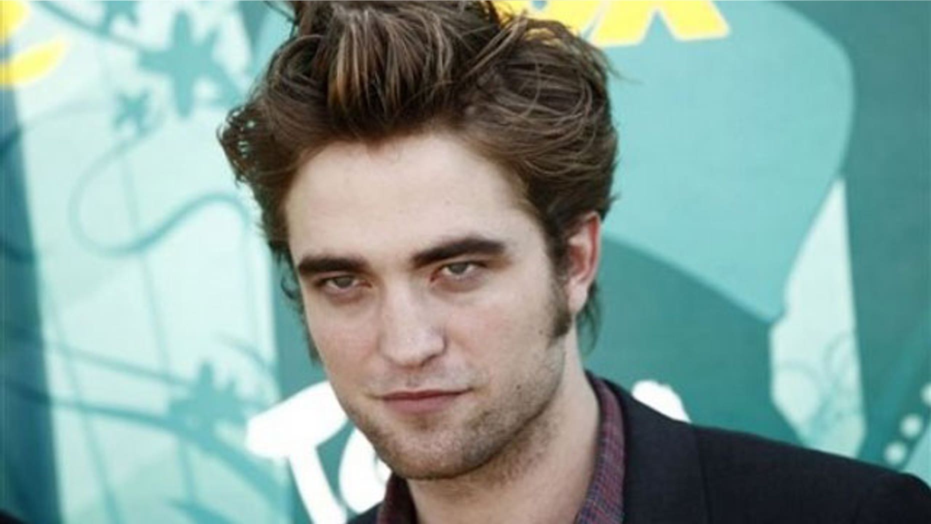 Robert Pattinson