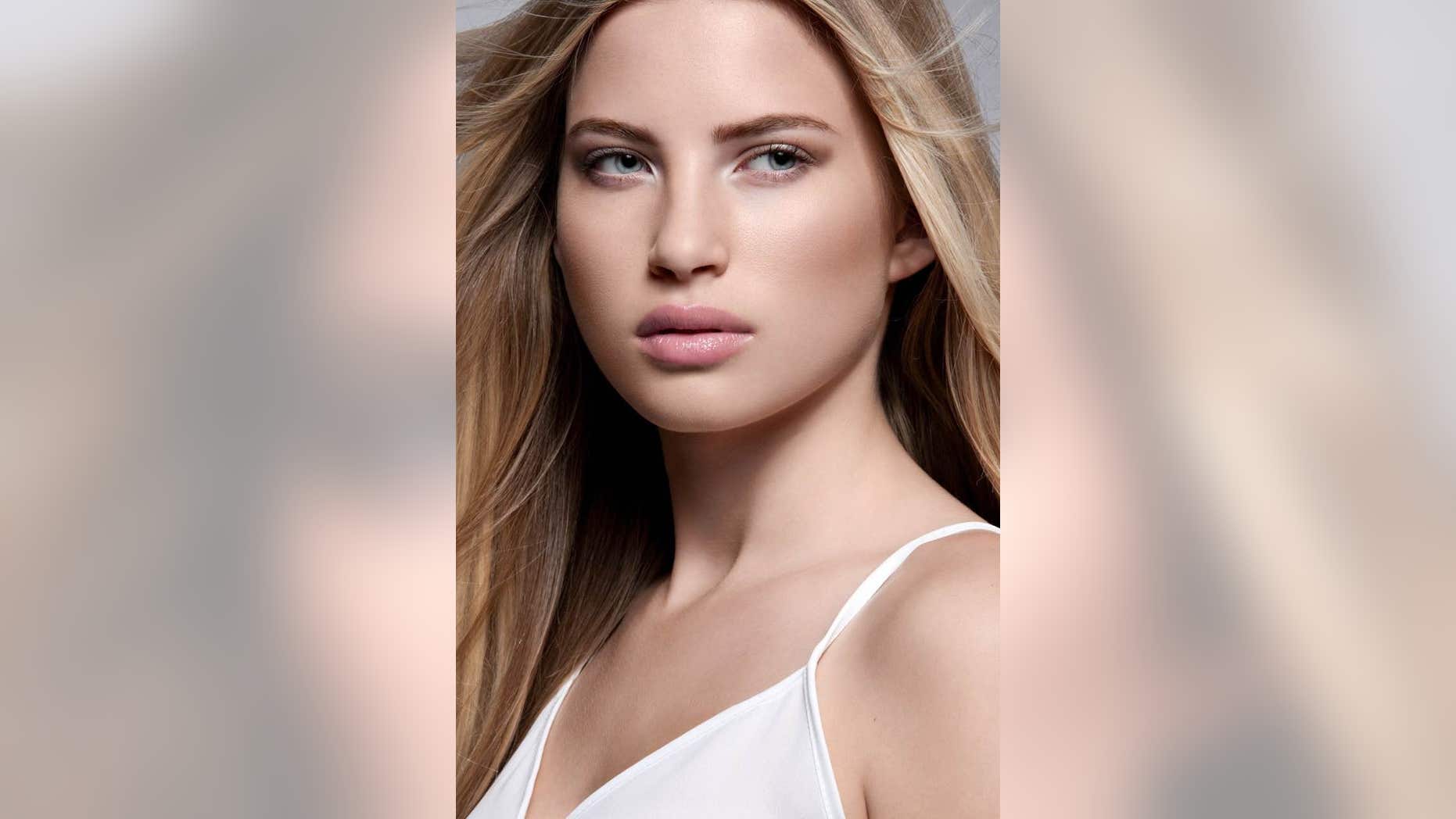 Model Peyton Linafelter fought stage IV ovarian cancer at age 16.