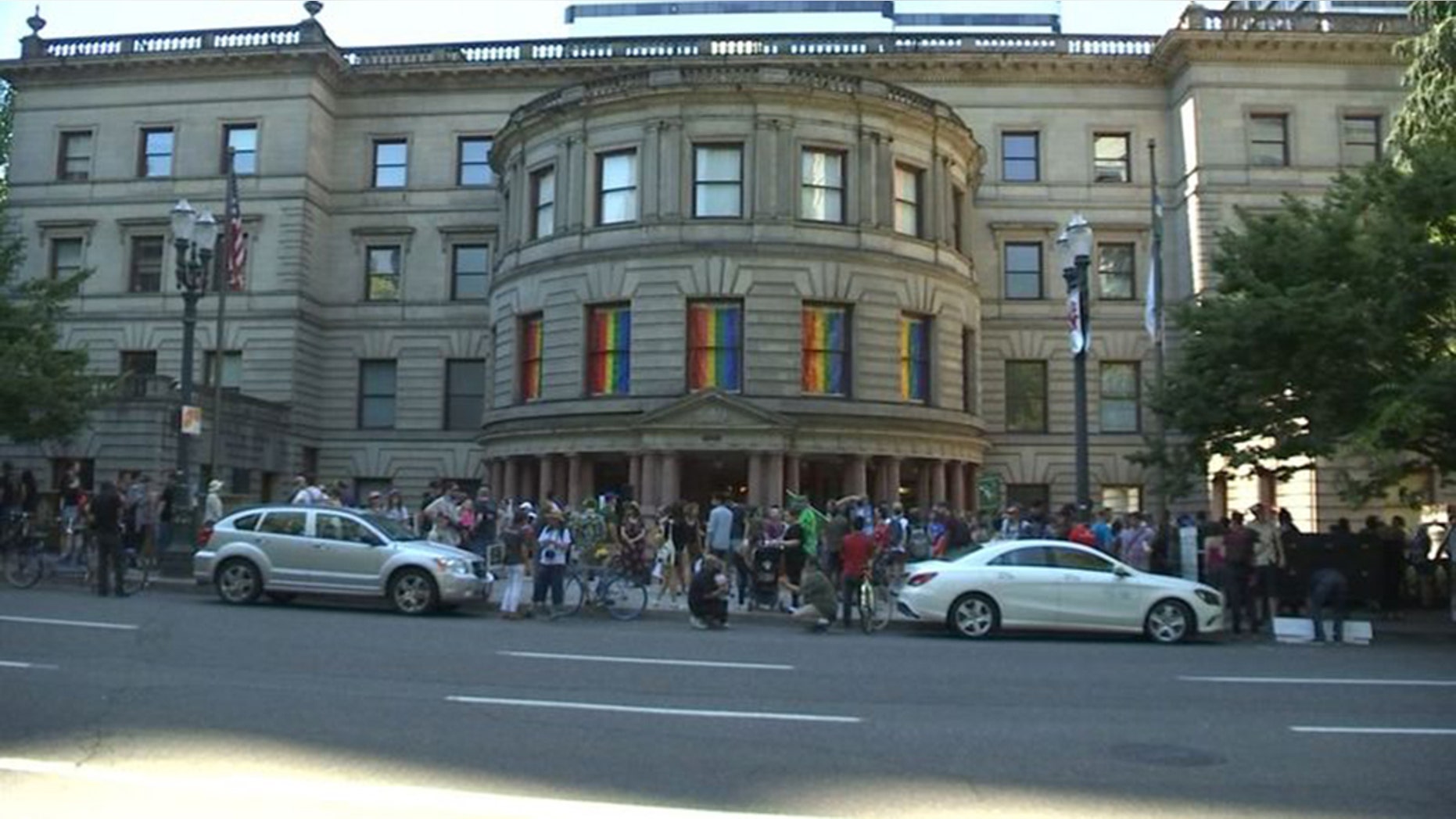 People of Occupy ICE say they are protesting ICE’s tactics, and say the agency should be done away with entirely. (KPTV)