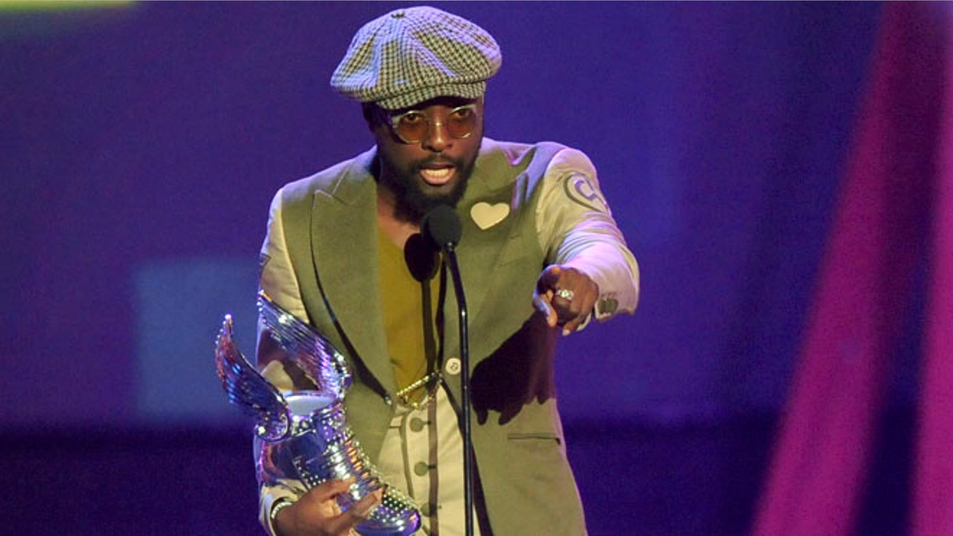 Aug. 19, 2012: Musician will.i.am gives his acceptance speech for the "Music Artist" award during the "Do Something Awards" in Santa Monica, California.
