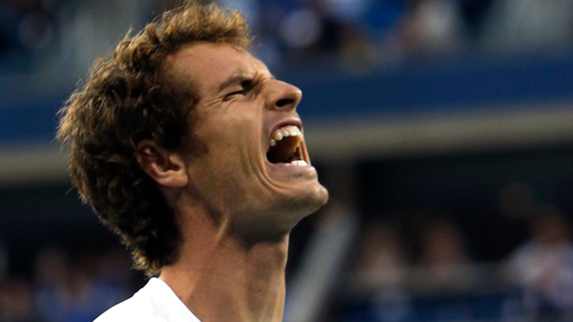 Victory or defeat? Without body language, it's hard to tell, a new study finds.