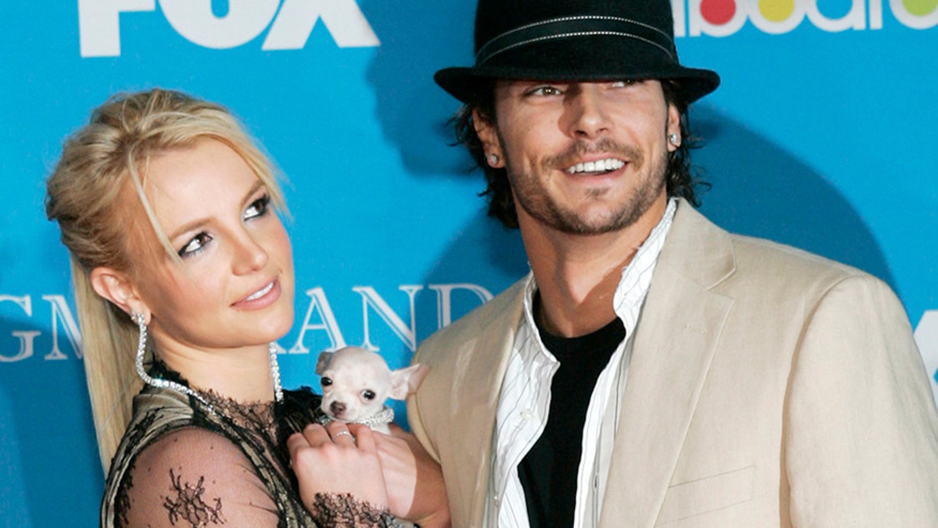 Britney Spears and Kevin Federline arrive for the 2004 Billboard Music Awards in Las Vegas.