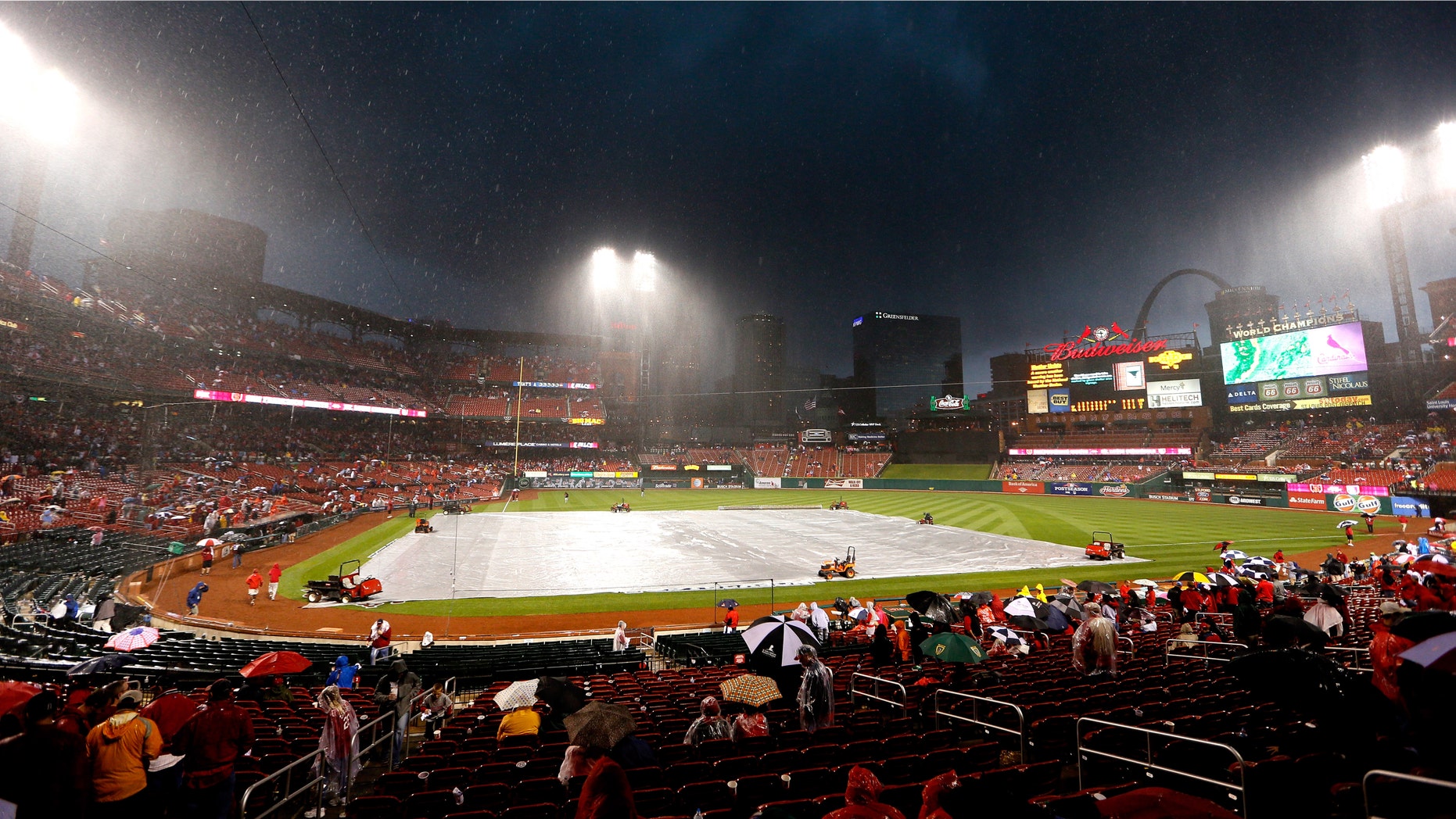 ST LOUIS, MO - OCTOBER 17: A general view during a rain delay in the seventh inning in Game Three of the National League Championship Series between the San Francisco Giants and the St. Louis Cardinals at Busch Stadium on October 17, 2012 in St Louis, Missouri. (Photo by Kevin C. Cox/Getty Images)