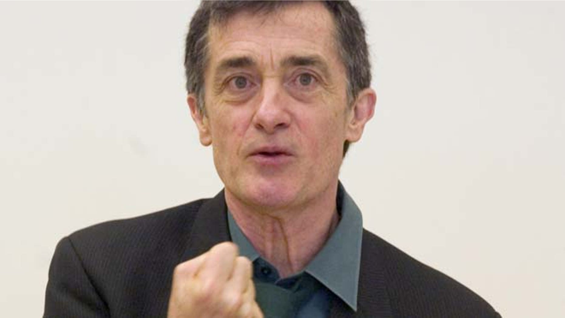 FILE 2006: Roger Rees, artistic director of the Williamstown Theatre Festival in Williamstown, Mass., introduced the 2006 season during a news conference in New York.