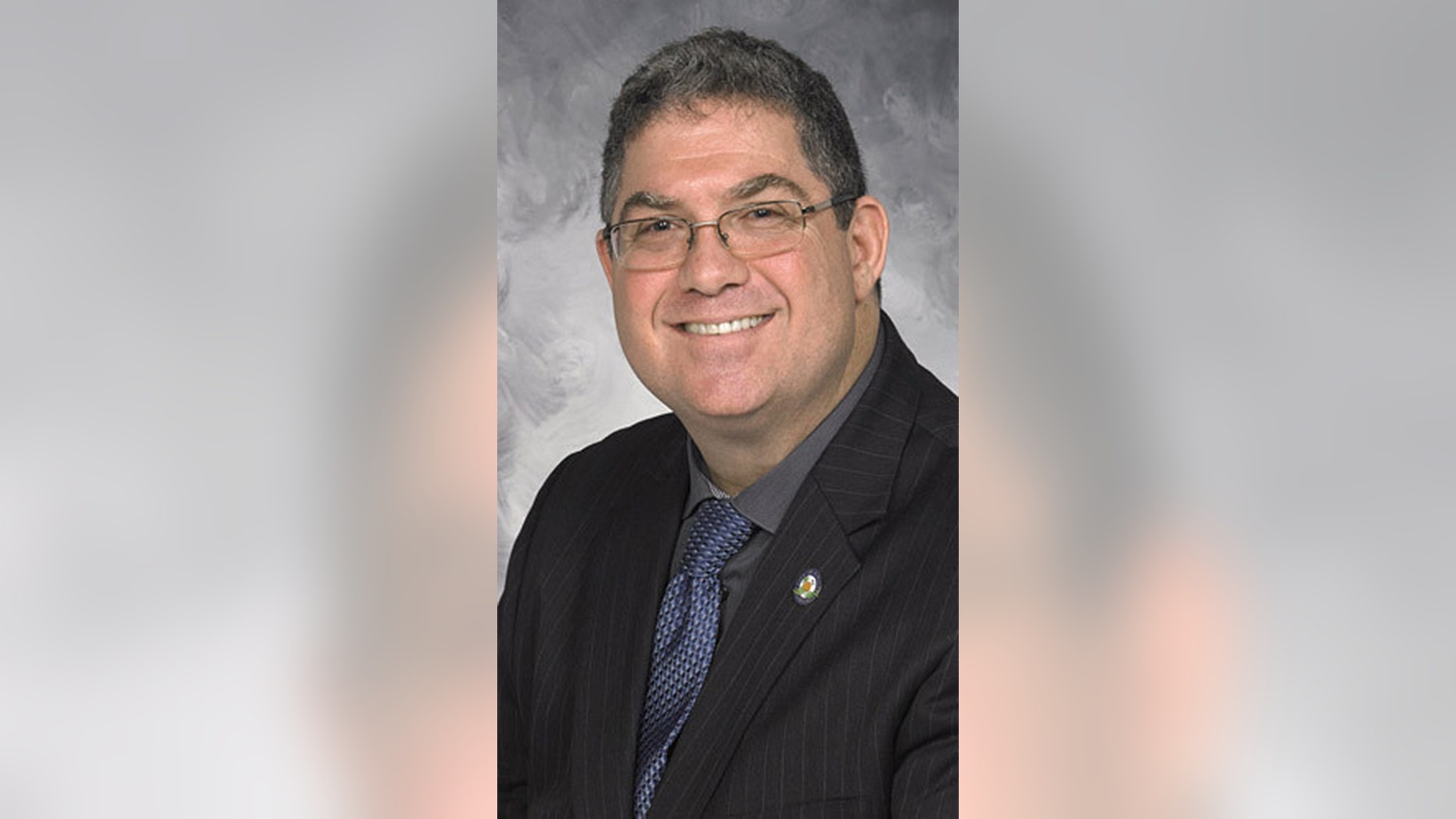 Richard Salamon asked a bakery employee to "break the rules" and honor an expired coupon, according to the shop's owner.