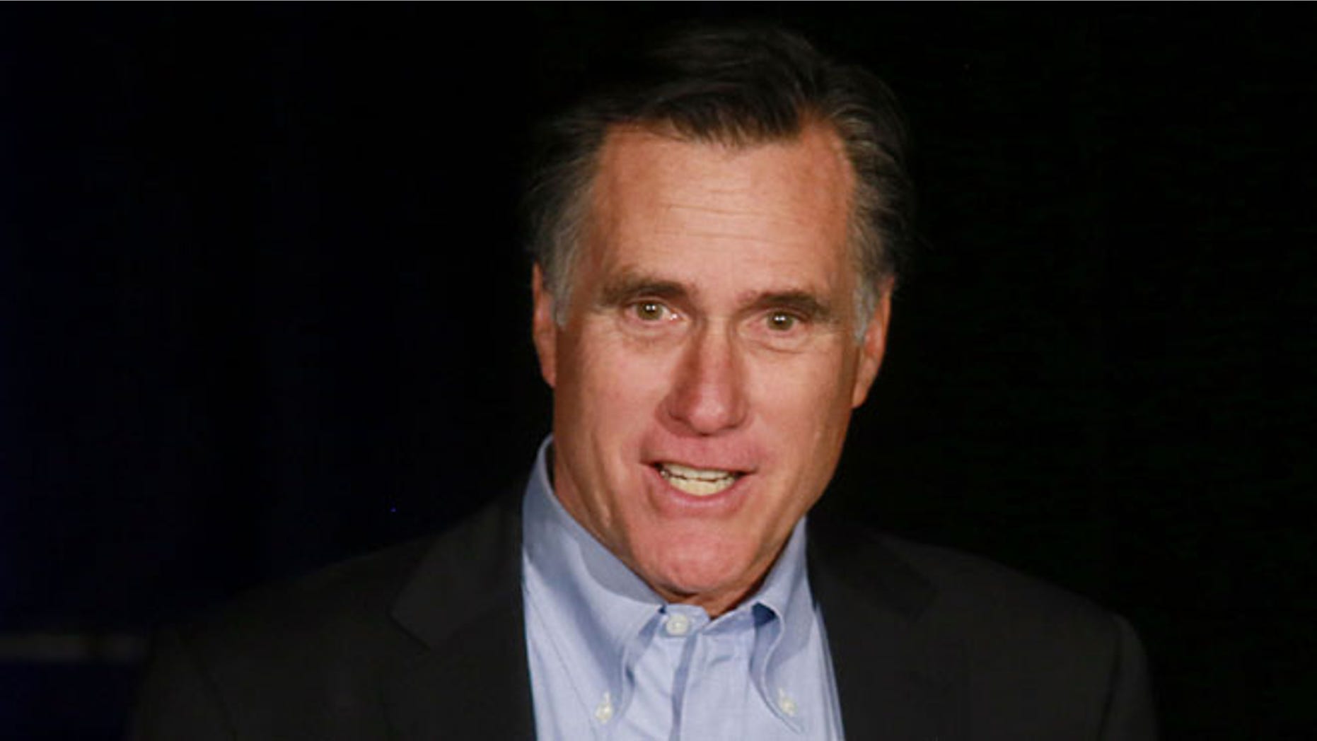 Mitt Romney speaks to fellow Republicans at a dinner during the Republican National Committee's Annual Winter Meeting aboard the USS Midway on January 16, 2015 in San Diego, California. (Photo by Sandy Huffaker/Getty Images)