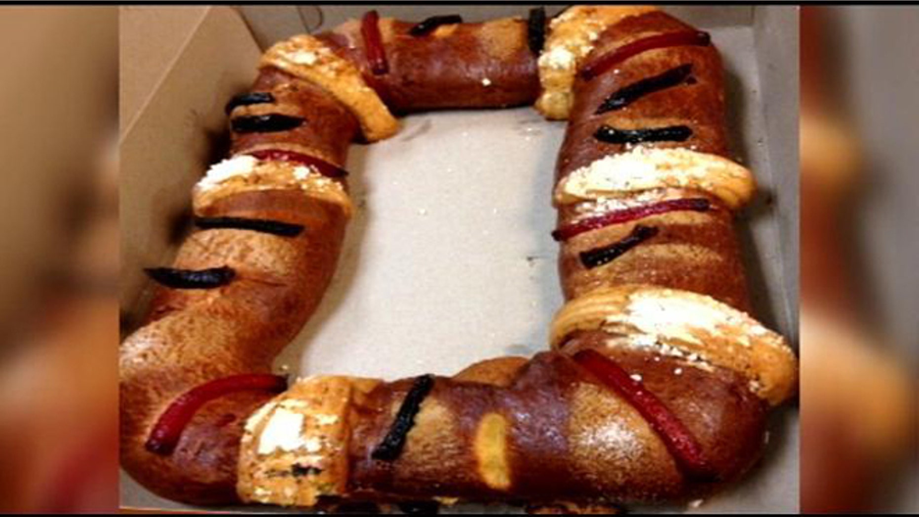 Rosca de reyes. (Photo: MyFoxLA)