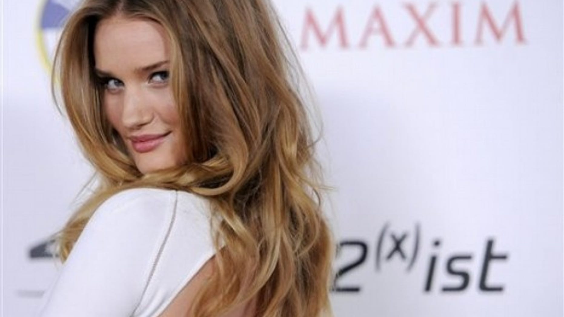 Model Rosie Huntington-Whiteley to Make Acting Debut in 'Transformers