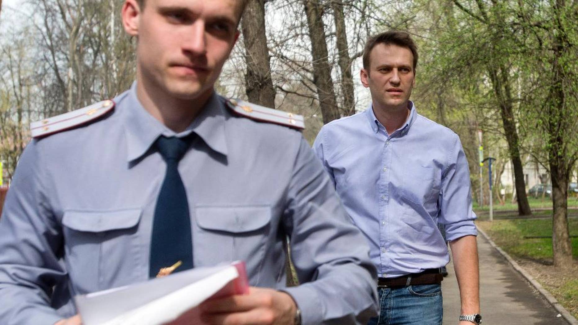 Court Finds Russias Navalny Guilty Fines In Libel Case Leaving Door