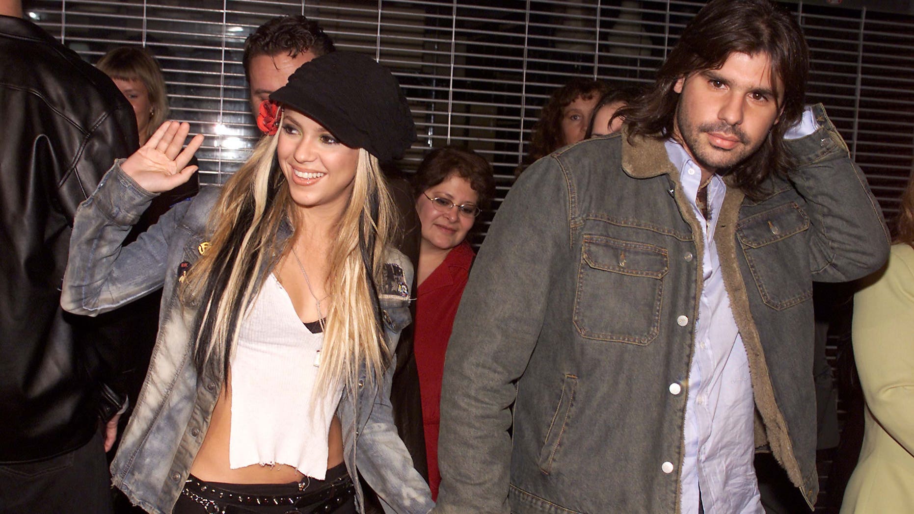 Shakira and boyfriend Antonio de la Rua at the El Rey Theater in Los Angeles to help Mick Jagger celebrate the release of his new solo album "Goddess in the Doorway" with a live performance. Thursday, November 15, 2001. Photo by Kevin Winter/Getty Images.