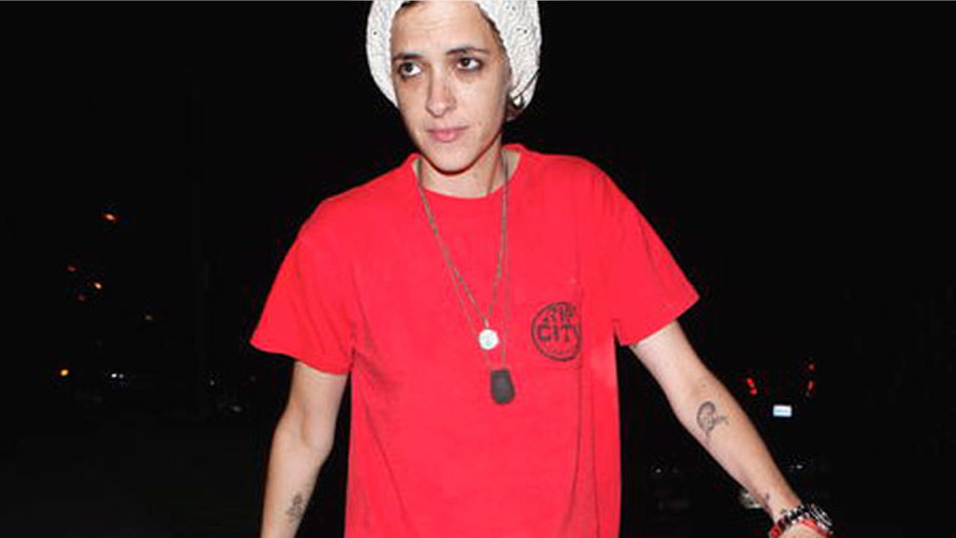 Samantha Ronson was forced to apologize after her dog mauled another pooch to death.