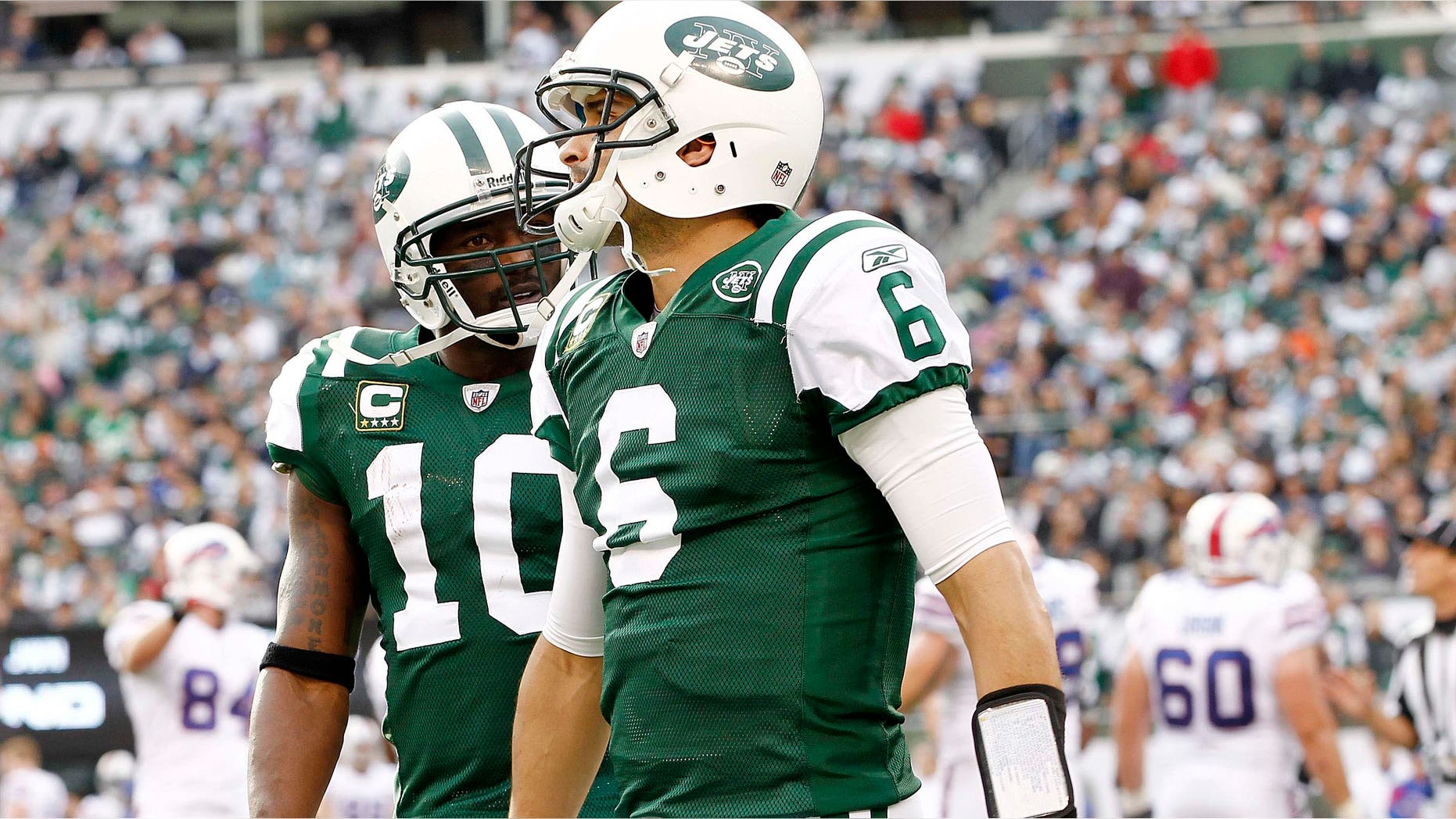 during their game at MetLife Stadium on November 27, 2011 in East Rutherford, New Jersey.