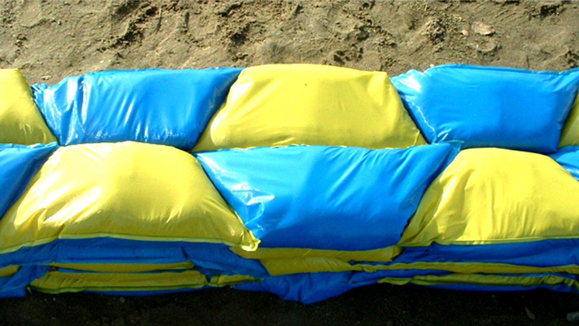 A new design for the sandbag -- from an aerospace firm -- claims to require fewer bags to block the same amount of water.