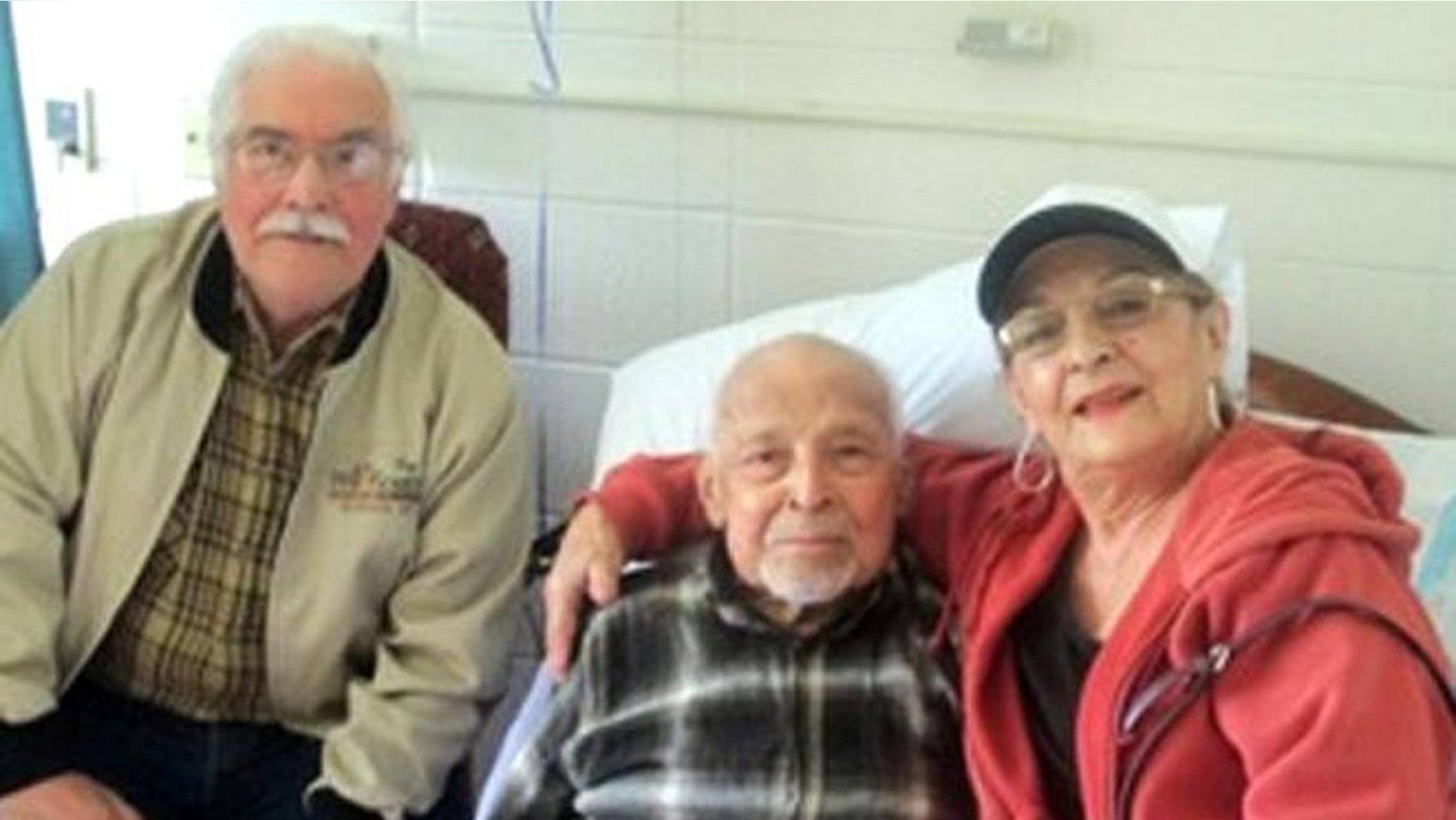 Walter Smith, center, with his family.