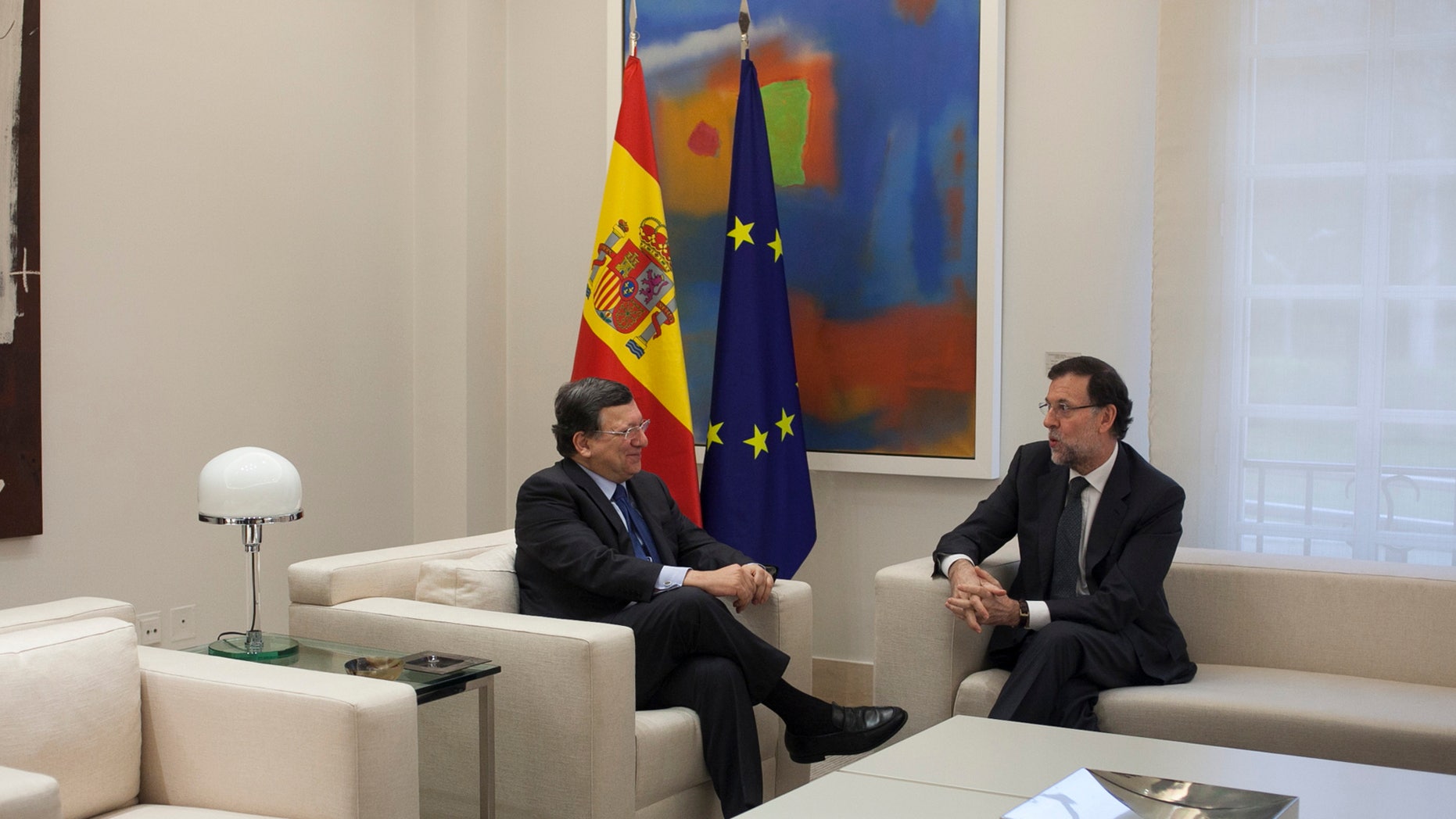 Spain's Prime Minister Mariano Rajoy and EU Commission President Jose Manuel Durao Barroso, in Madrid, Spain, Jan. 17, 2014.
