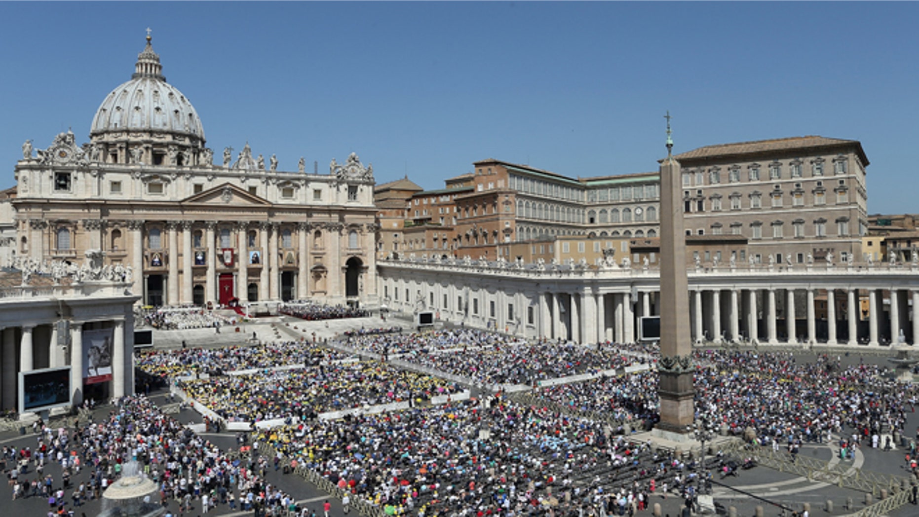 VATICAN CITY, VATICAN - MAY 17: A view of St. Peter's Square during a canonisation ceremony held by Pope Francis on May 17, 2015 in Vatican City, Vatican. Pope Francis canonized four women religious on Sunday, all 19th century nuns who worked in education. St Marie-Alphonsine and St Mary of Jesus Crucified were from the territory that made up historical Palestine; St Jeanne Emilie de Villeneuve was a French nun and foundress; and St Maria Cristina of the Immaculate Conception. (Photo by Franco Origlia/Getty Images)