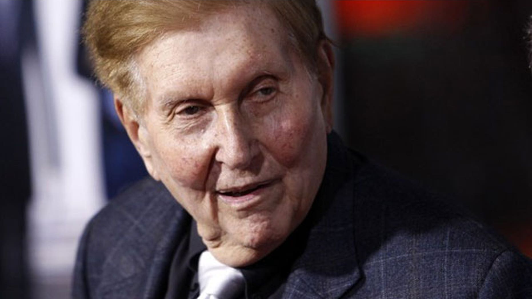 Viacom chief Sumner Redstone is facing an embarrassing story about a voicemail message left to a reporter in an attempt to find out the source of a story.