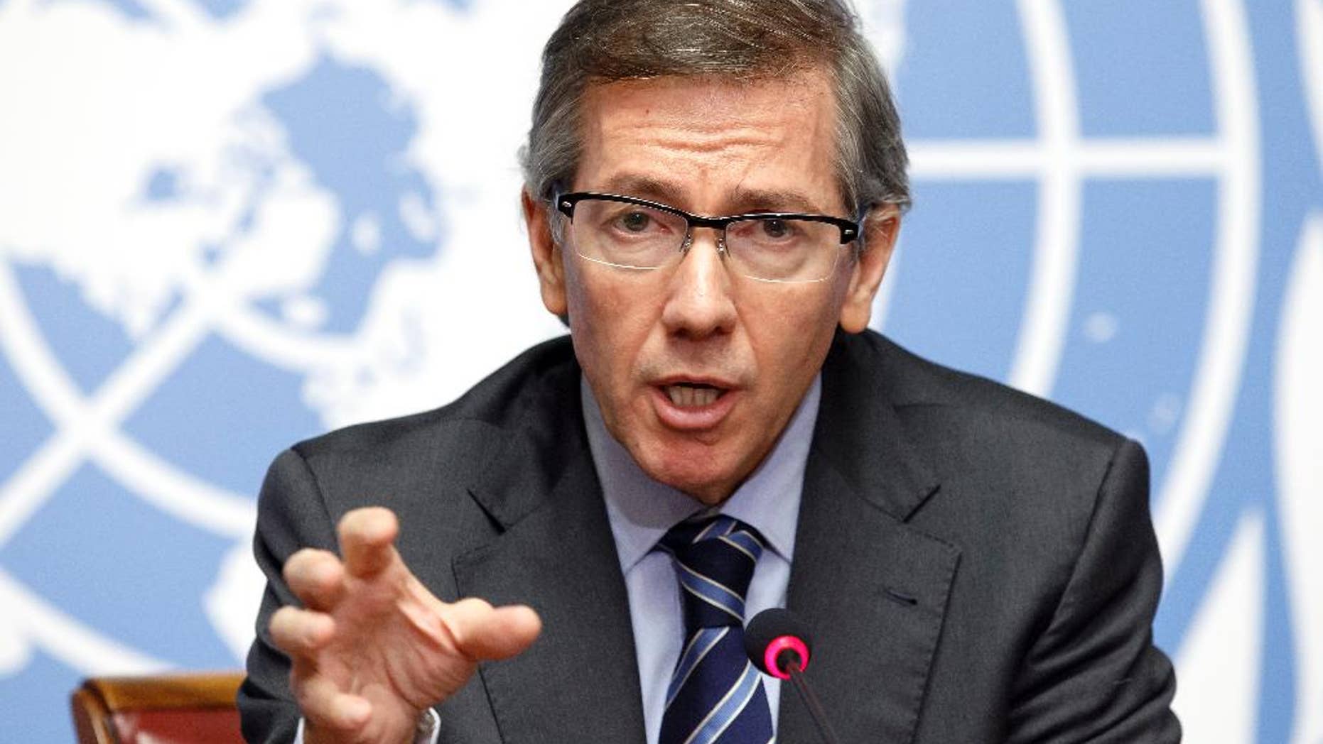 Bernardino Leon, Special Representative of the Secretary-General for Libya and Head of the United Nations Support Mission in Libya (UNSMIL), informs the media before a new round of political dialogue that seeks to end Libya's deepening political and security crisis during a press conference at the European headquarters of the United Nations in Geneva, Switzerland, Wednesday, Jan. 14, 2015. (AP Photo/Keystone/Salvatore Di Nolfi)