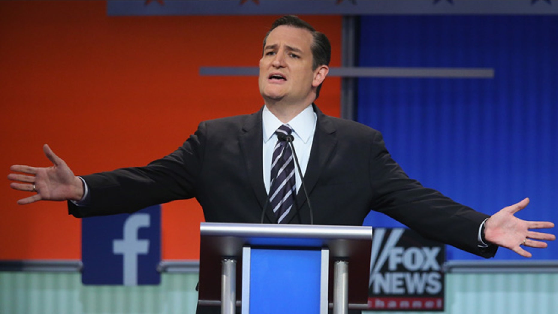 Republican presidential candidate Sen. Ted Cruz (R-TX) fields a question during the first Republican presidential debate hosted by Fox News and Facebook at the Quicken Loans Arena on August 6, 2015 in Cleveland, Ohio. (Photo by Scott Olson/Getty Images)