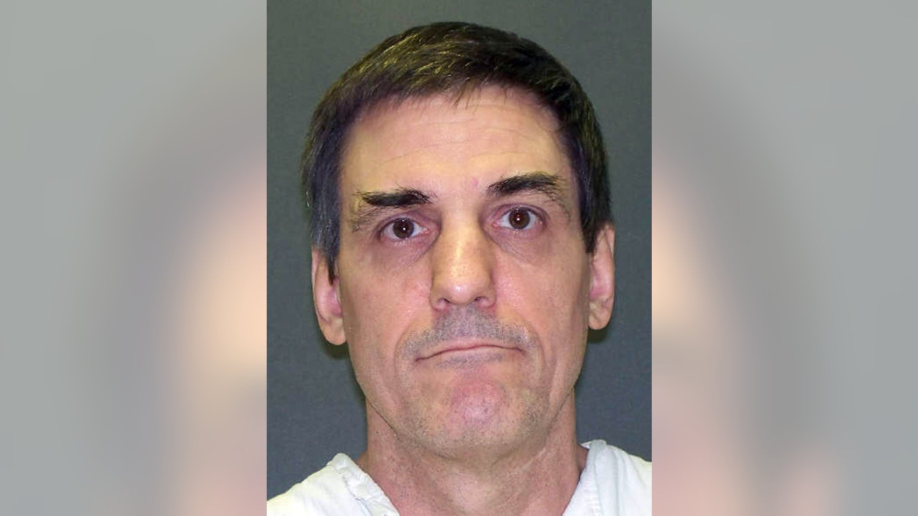 This handout photo provided by the Texas Department of Criminal Justice shows Scott Panetti. The Texas death row inmate whose attorneys contend is so delusional he can’t understand why he was convicted and condemned has received a Dec. 3, 2014 execution date. (AP Photo/Texas Department of Criminal Justice)
