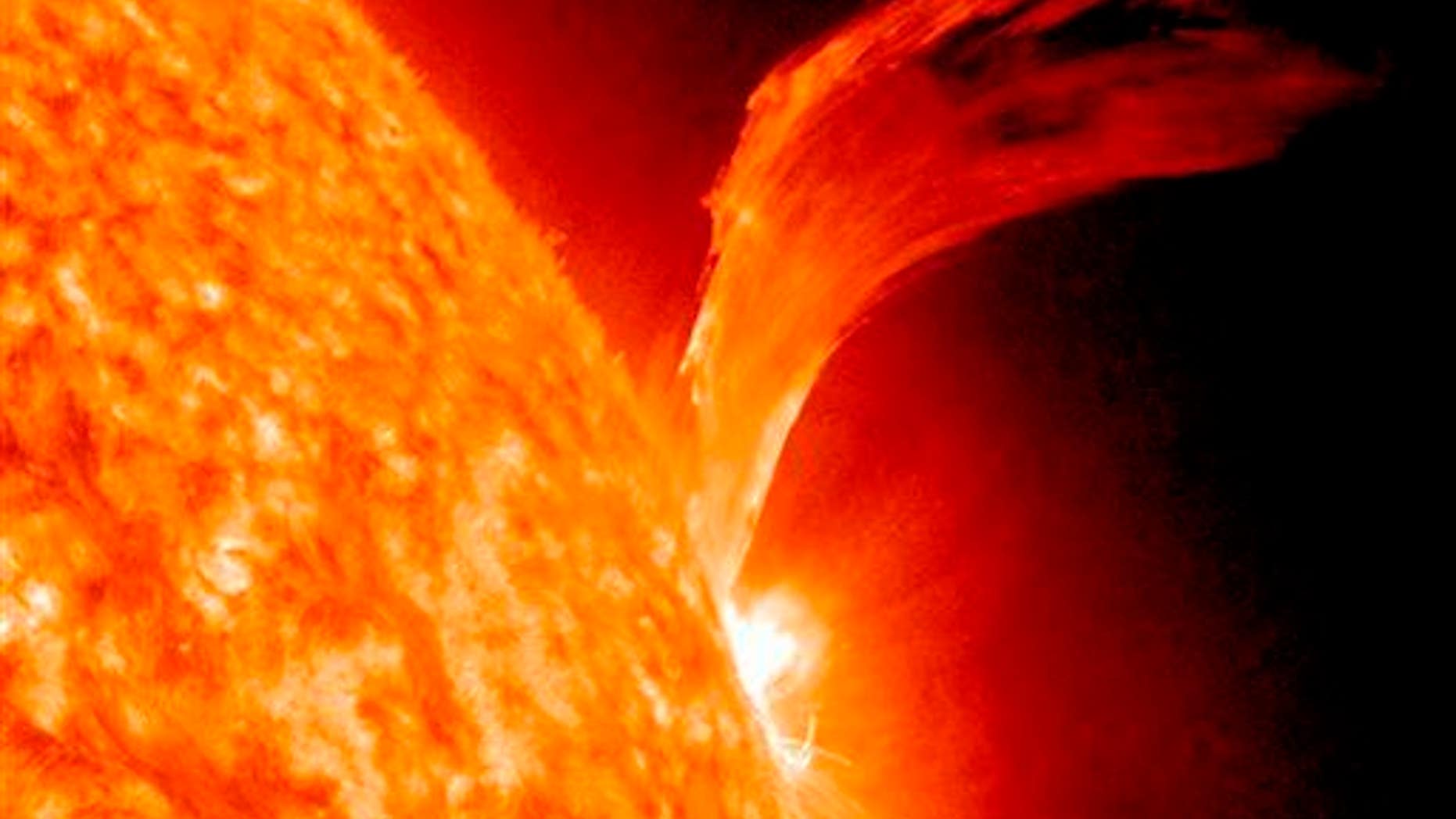 A big enough solar flare could wipe out electricity on Earth. The White House announced Thursday it wants to be ready.