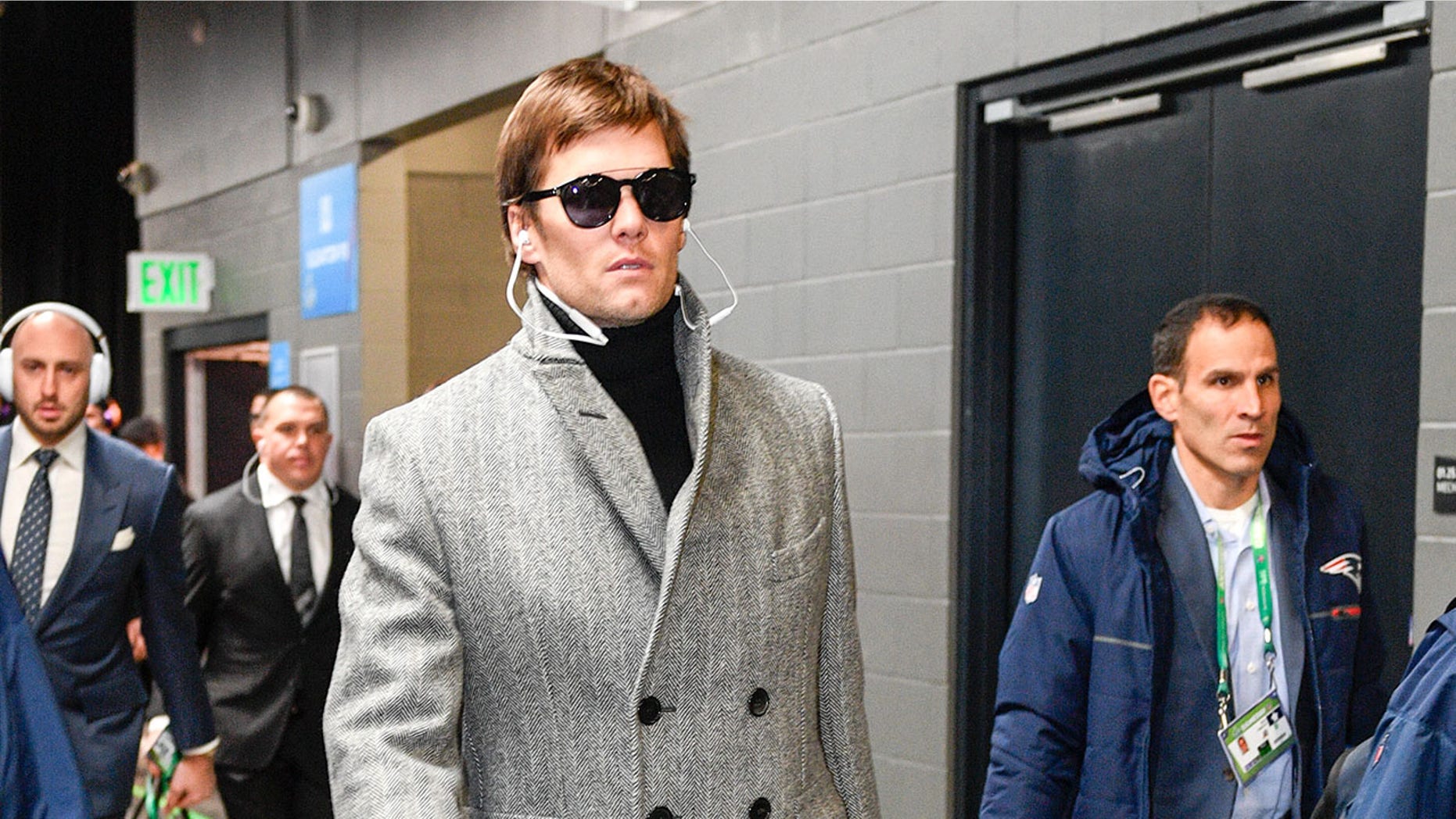 Tom Brady’s Super Bowl coat has Twitter likening him to ‘Inspector