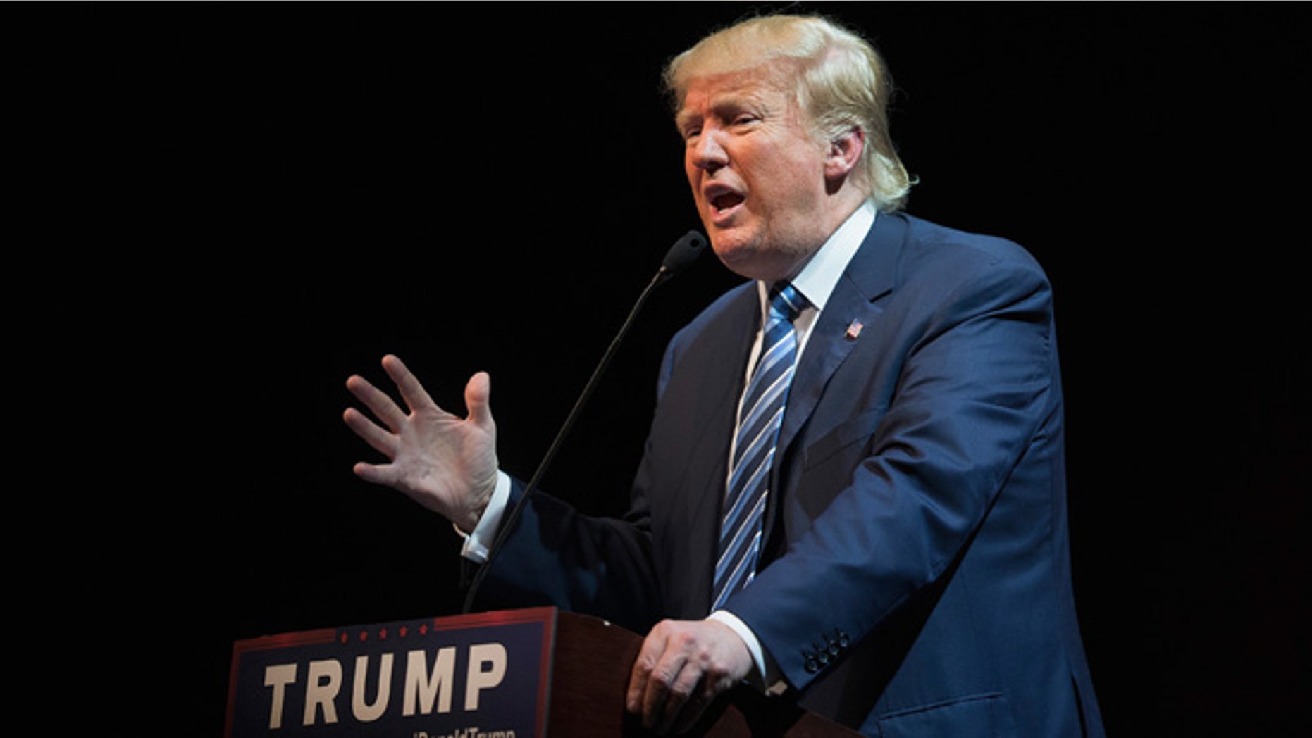 FORT DODGE, IA - NOVEMBER 12: Republican presidential candidate Donald Trump speaks to guests during a campaign stop at Iowa Central Community College on November 12, 2015 in Fort Dodge, Iowa. The stop comes on the heals of Tuesday's eight-candidate Republican debate in Milwaukee where a national poll of viewers declared Trump the winner. (Photo by Scott Olson/Getty Images)