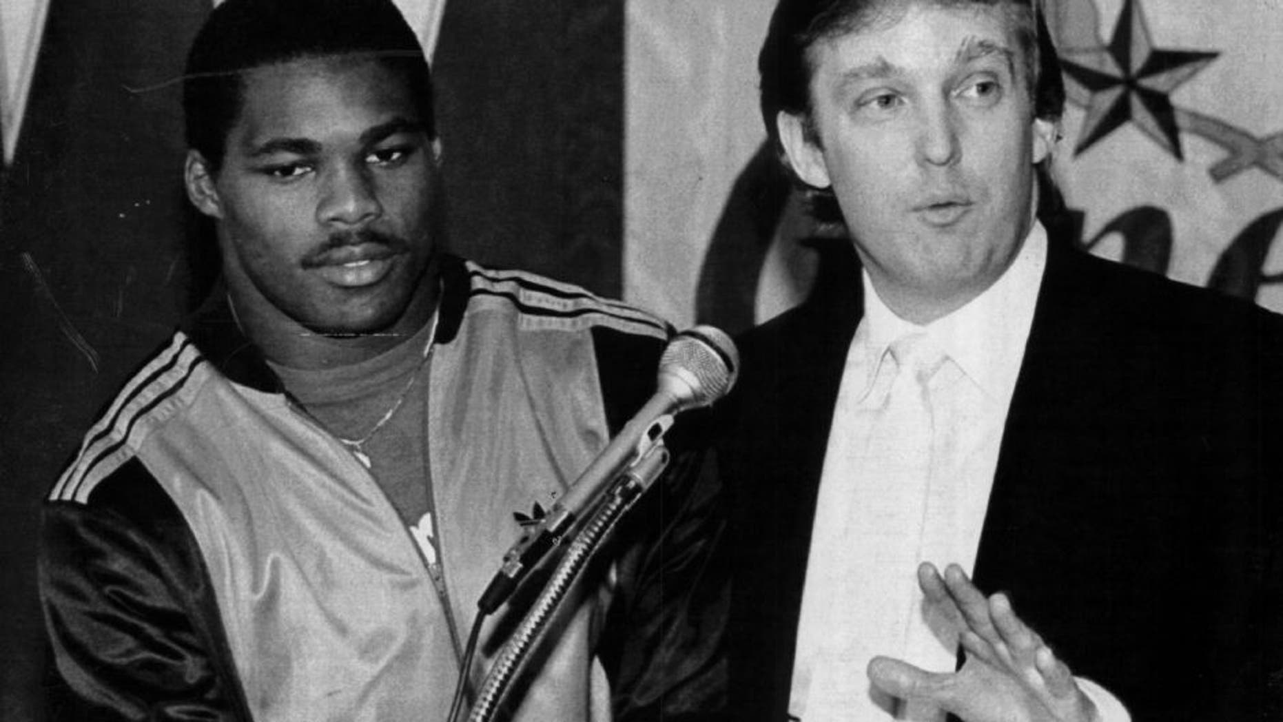 EAST RUTHERFORD, NJ - CIRCA 1983: Team Owner Donald Trump announces he has signed Herschel Walker to play running back for the New Jersey Generals in New Jersey. Walker played for the General form 1983-85. (Photo by Sporting News via Getty Images)
