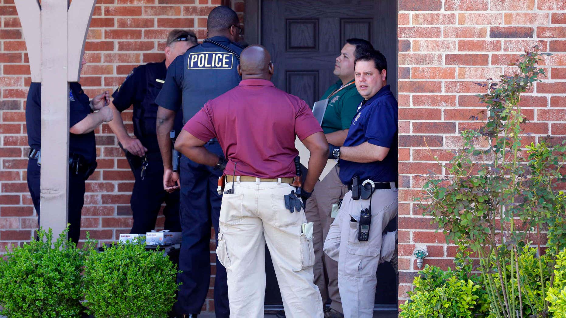 4 Bodies Discovered In Oklahoma Home In Suspected Murder-suicide ...