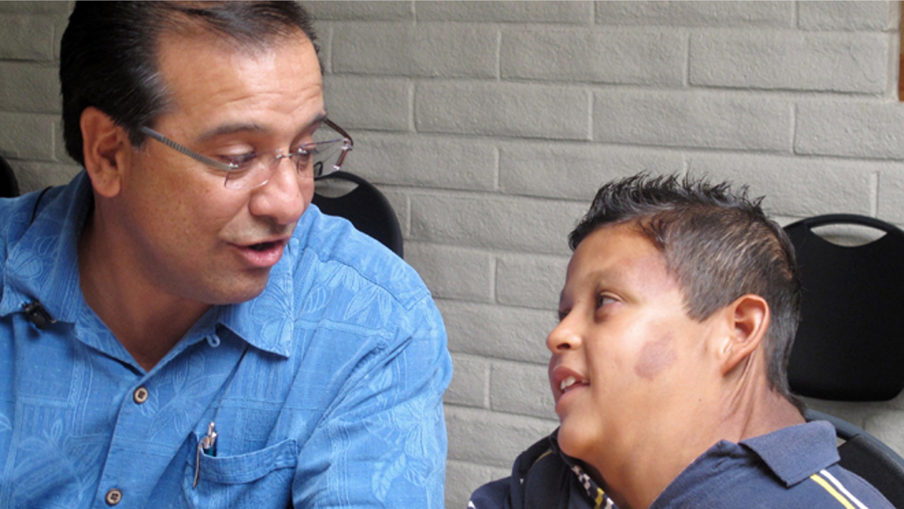 The boy with a massive tumor has been granted an extended visa to obtain treatment in New Mexico.