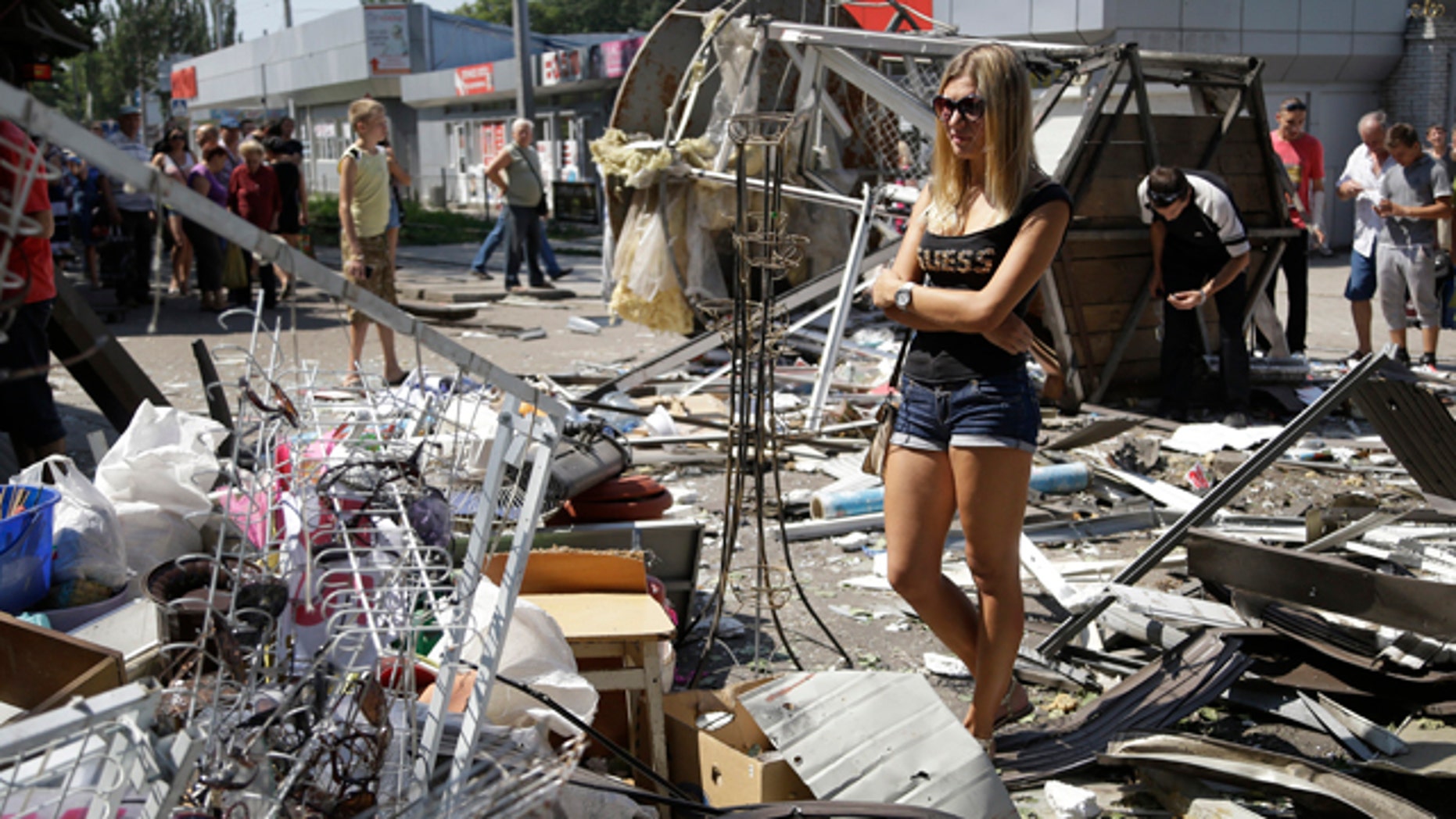 Ukraine Forces Shell Donetsk In Attempt To Turn Up Pressure On Rebels   Ukraine Cham34080714 