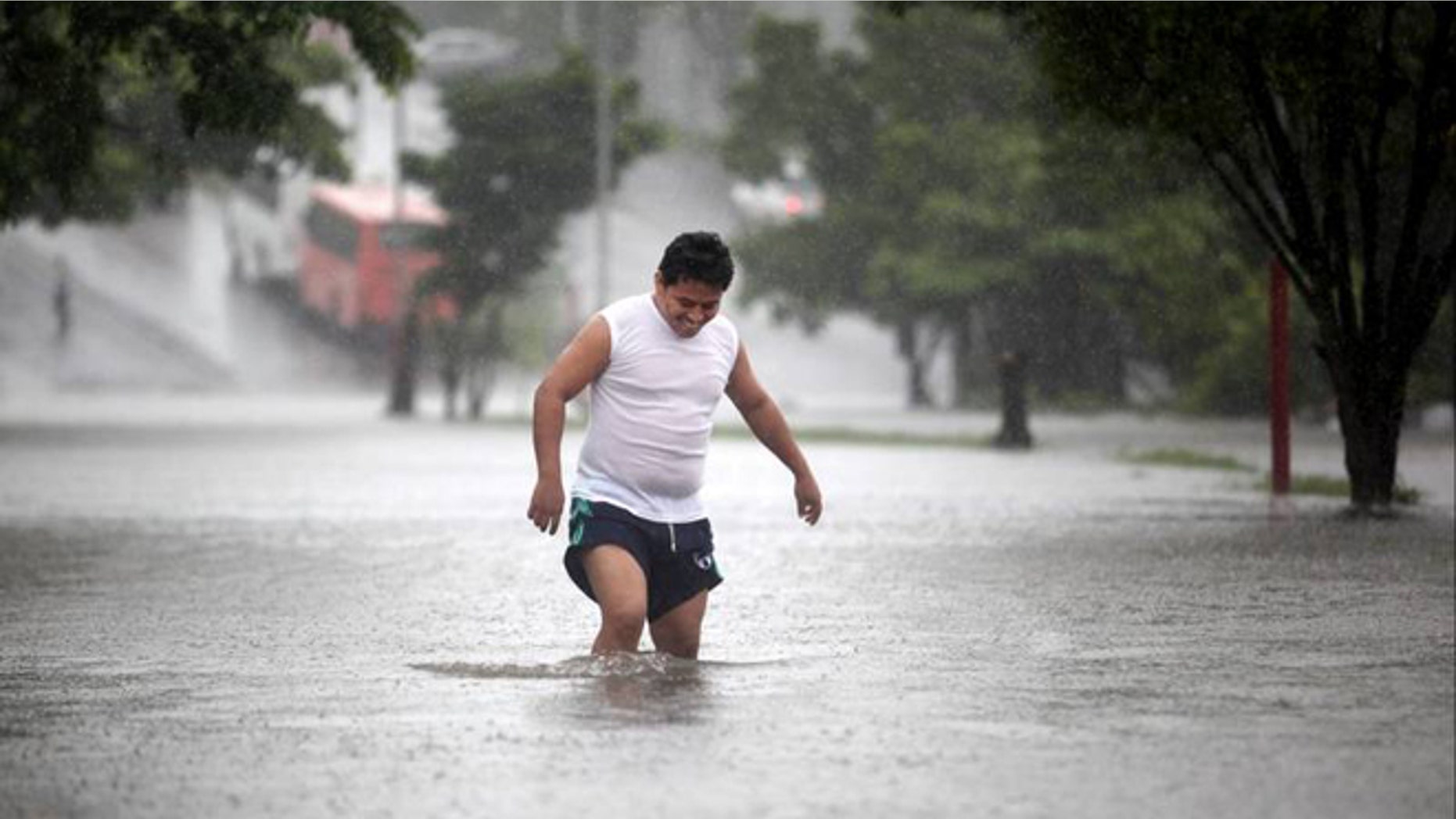 Hurricane Ingrid caused major flooding when it hit Mexico's Gulf coast in September 2013. (Photo: Associated Press)