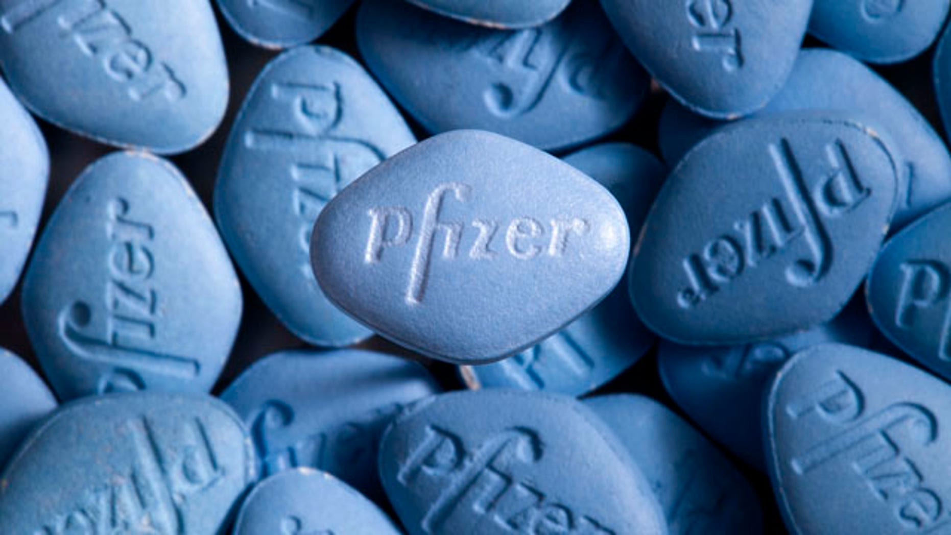 Things Are Looking Up For Men Viagra Will Now Be Sold Online Fox News