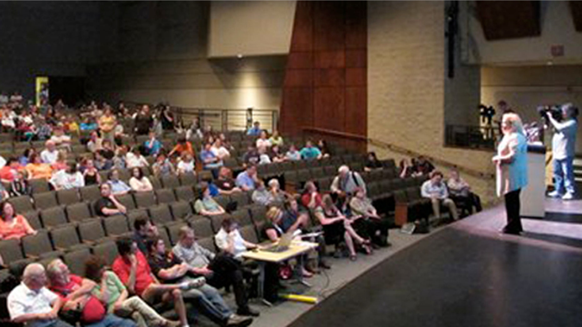 March 21, 2012: People turn out to get their questions answered at a meeting with city officials about the mysterious booming and rumbling in Clintonville, Wis.