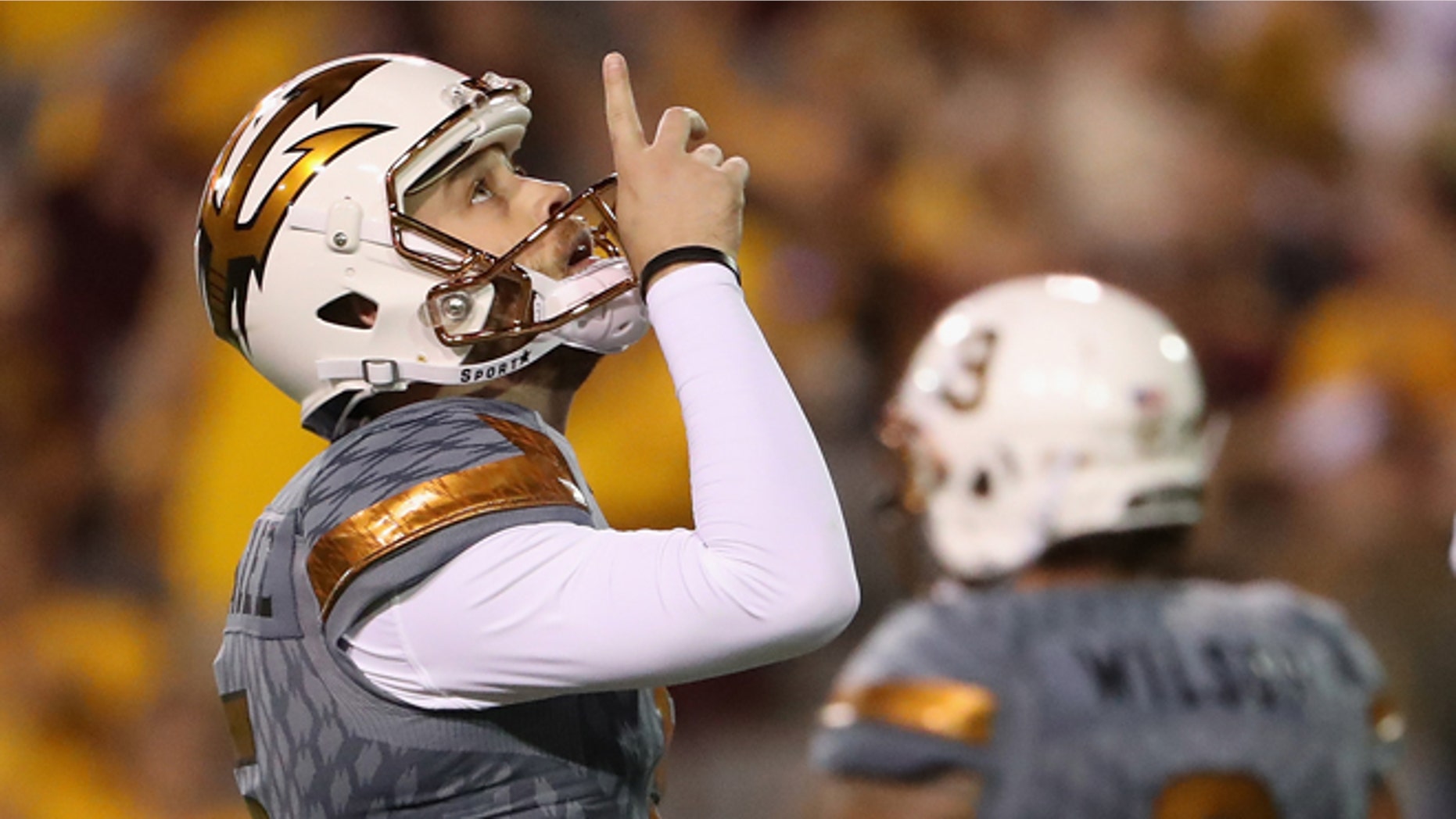 TEMPE, AZ - OCTOBER 08: Place kicker Zane Gonzalez #5 of the Arizona State Sun Devils reacts after kicking a 23 yard field goal against the UCLA Bruins during the second half of the college football game at Sun Devil Stadium on October 8, 2016 in Tempe, Arizona. (Photo by Christian Petersen/Getty Images)