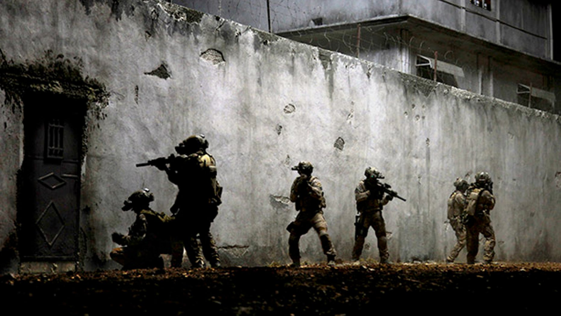ZERO DARK THIRTY. (2012)