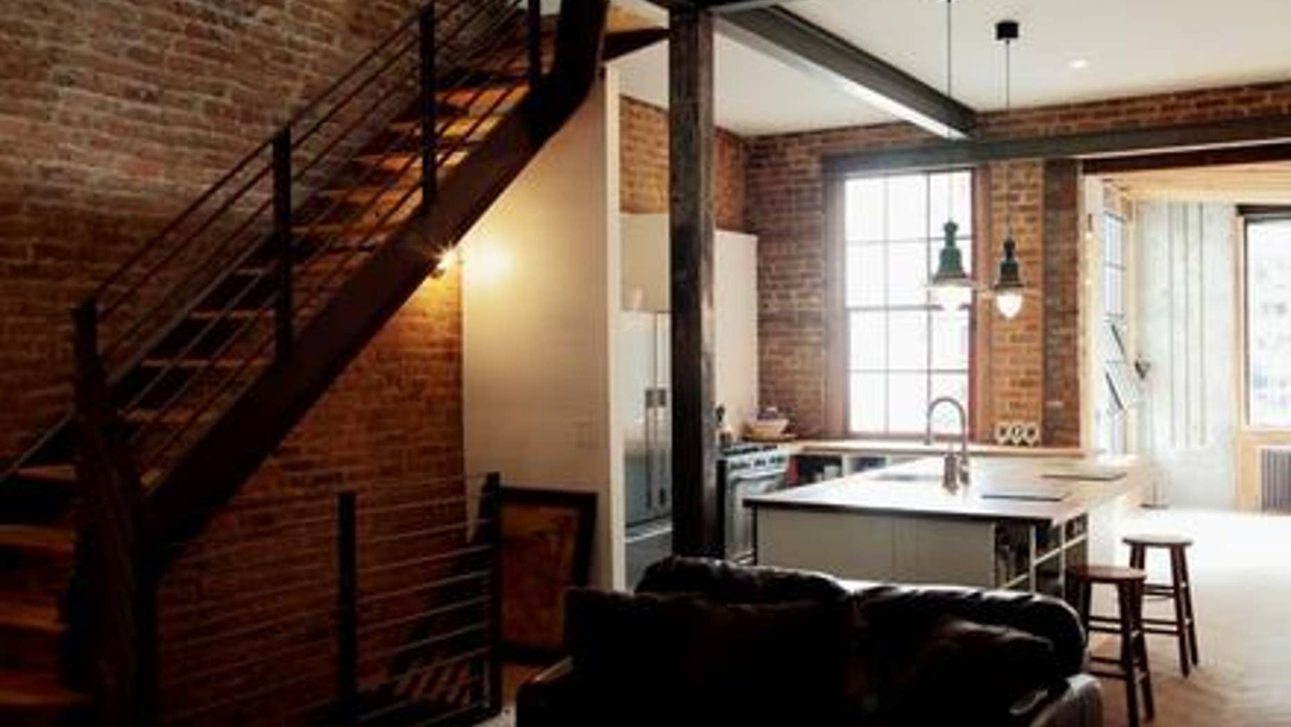 Searching for a place with some good cooking vibes? Look no further than this Brooklyn townhouse, which was deemed perfect for filming a new cooking show, “America’s Best Home Cook,” hosted by chef Bobby Flay.