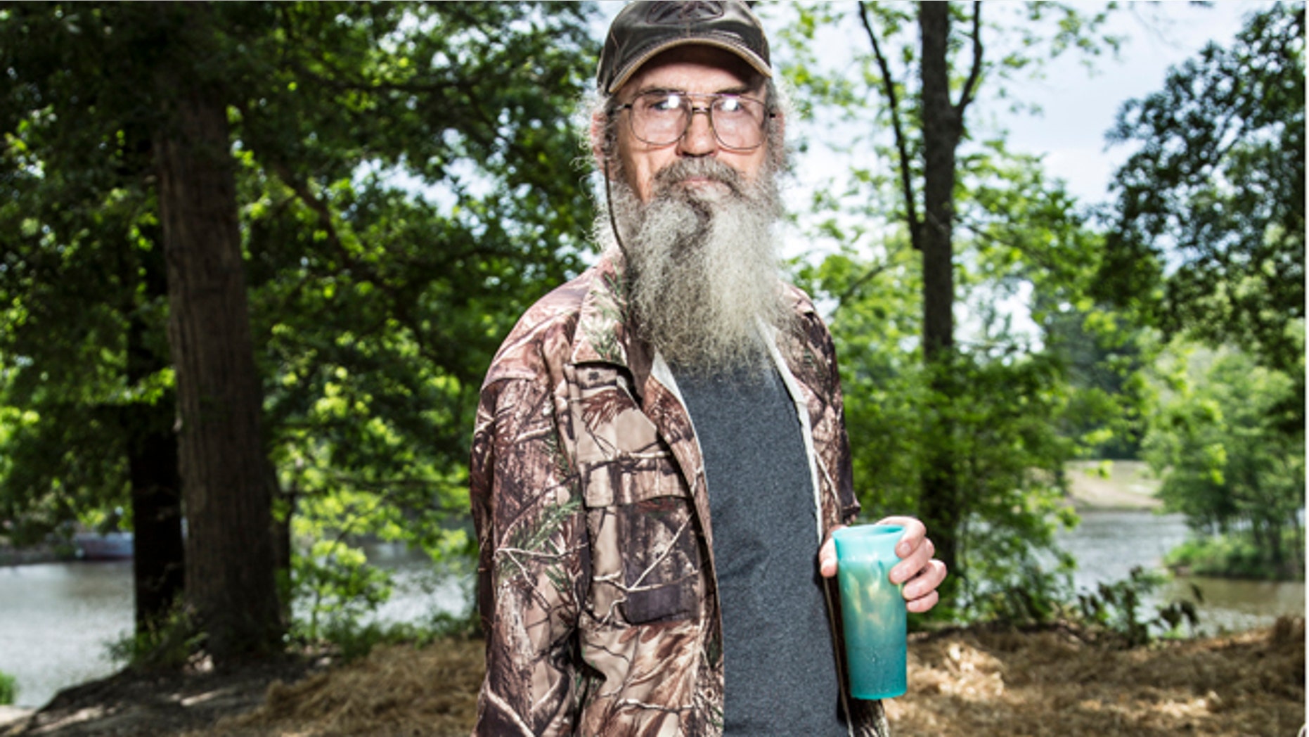 Uncle Si appears on "Duck Dynasty."
