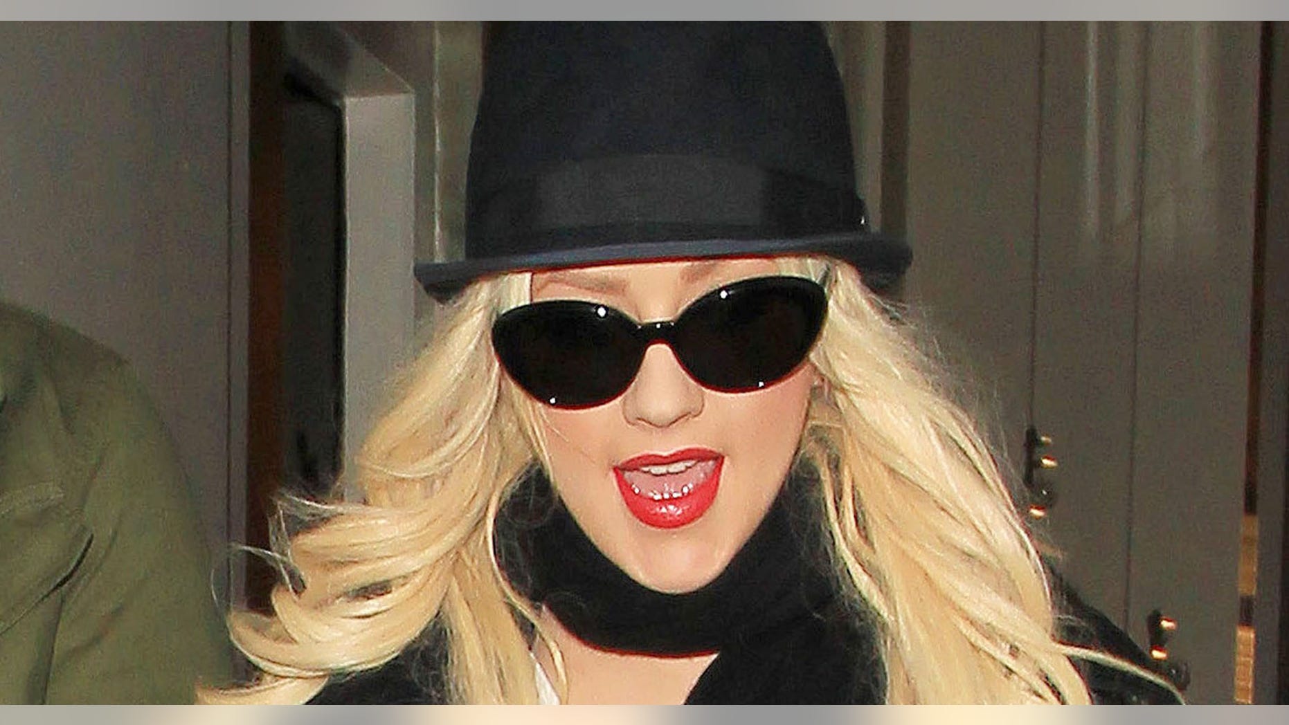 Dec. 17: Christina Aguilera is seen leaving a London hotel. (X17)